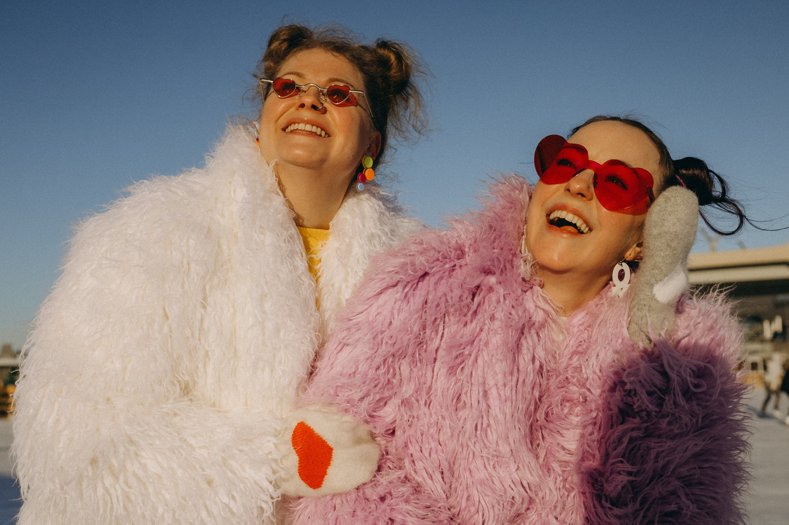 Катя, Арина. Главная