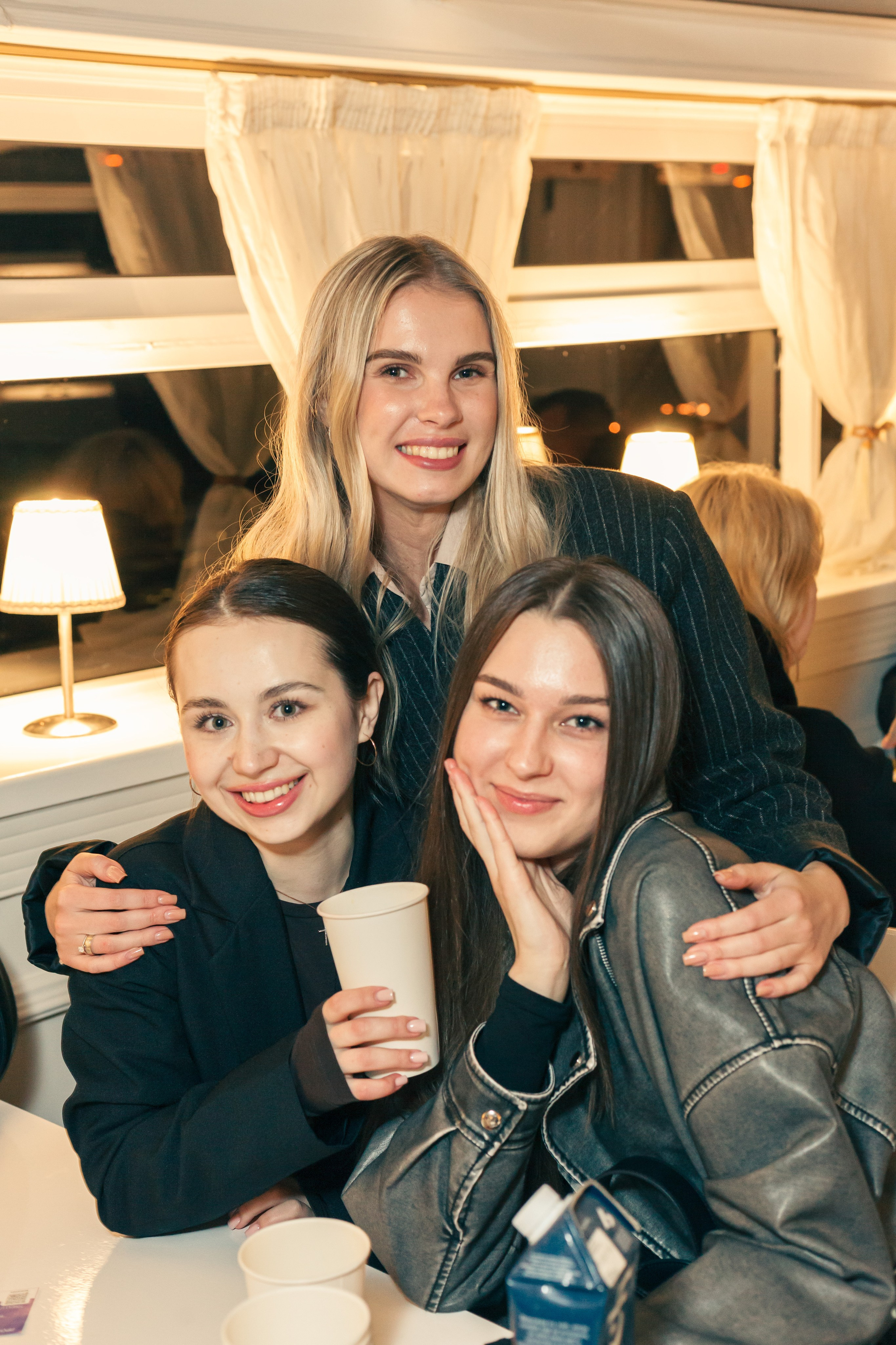 Зеркало ночного города. Фотограф в Санкт — Петербурге Валерий Гаухман