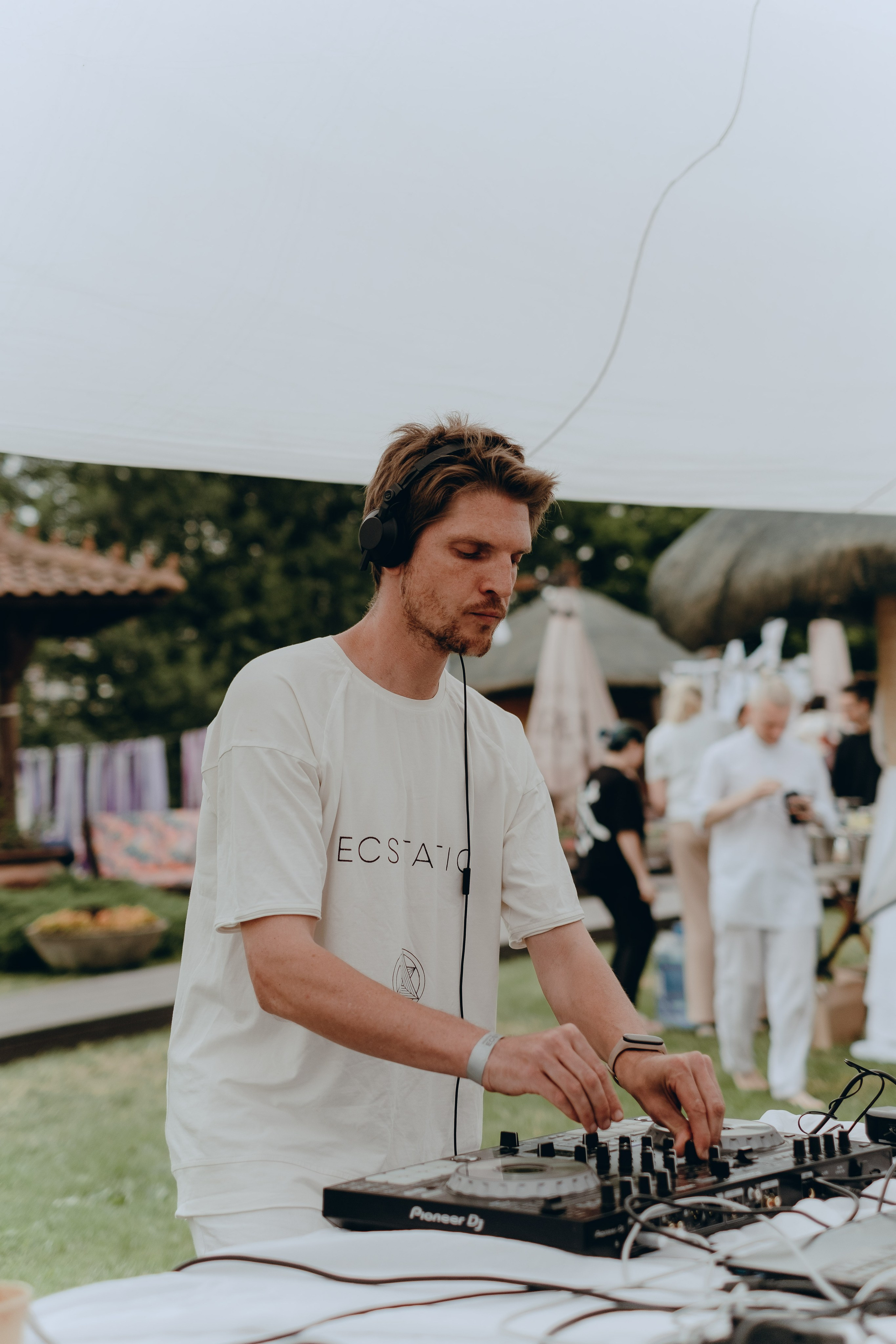 ECSTATIC WHITE 2025. Фотограф Аннё| Москва