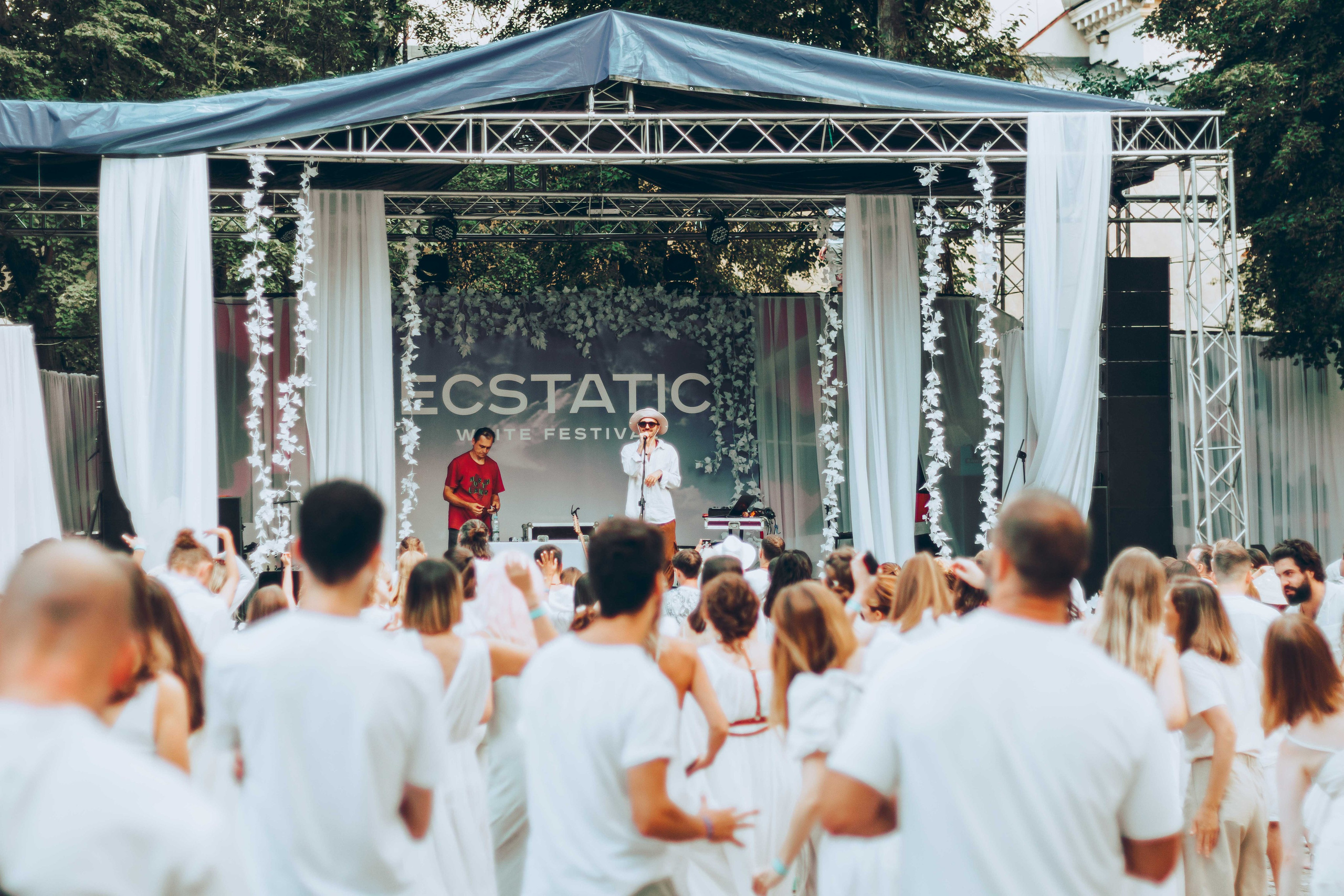 ECSTATIC WHITE |2024. Фотограф Аннё| Москва