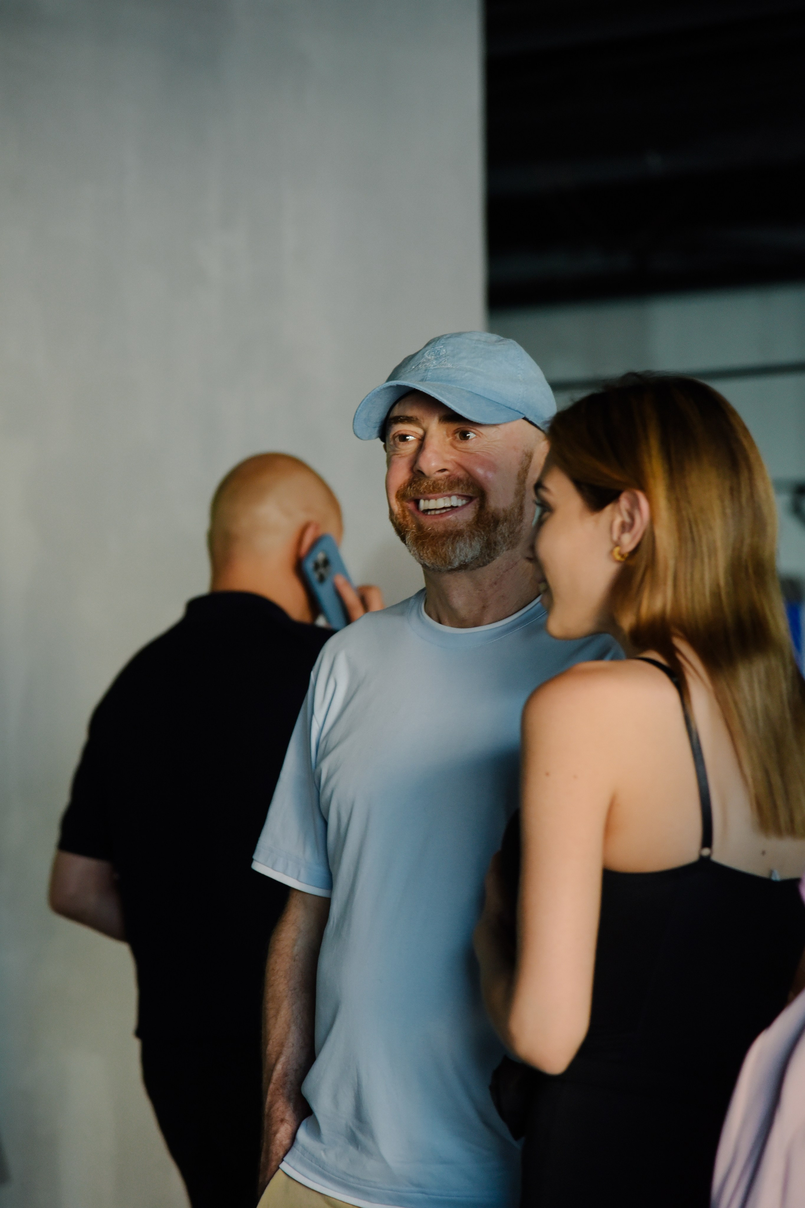 Александр Дильбази Игра взглядов в гранатовом саду. Фотограф Лола Волна, город Москва