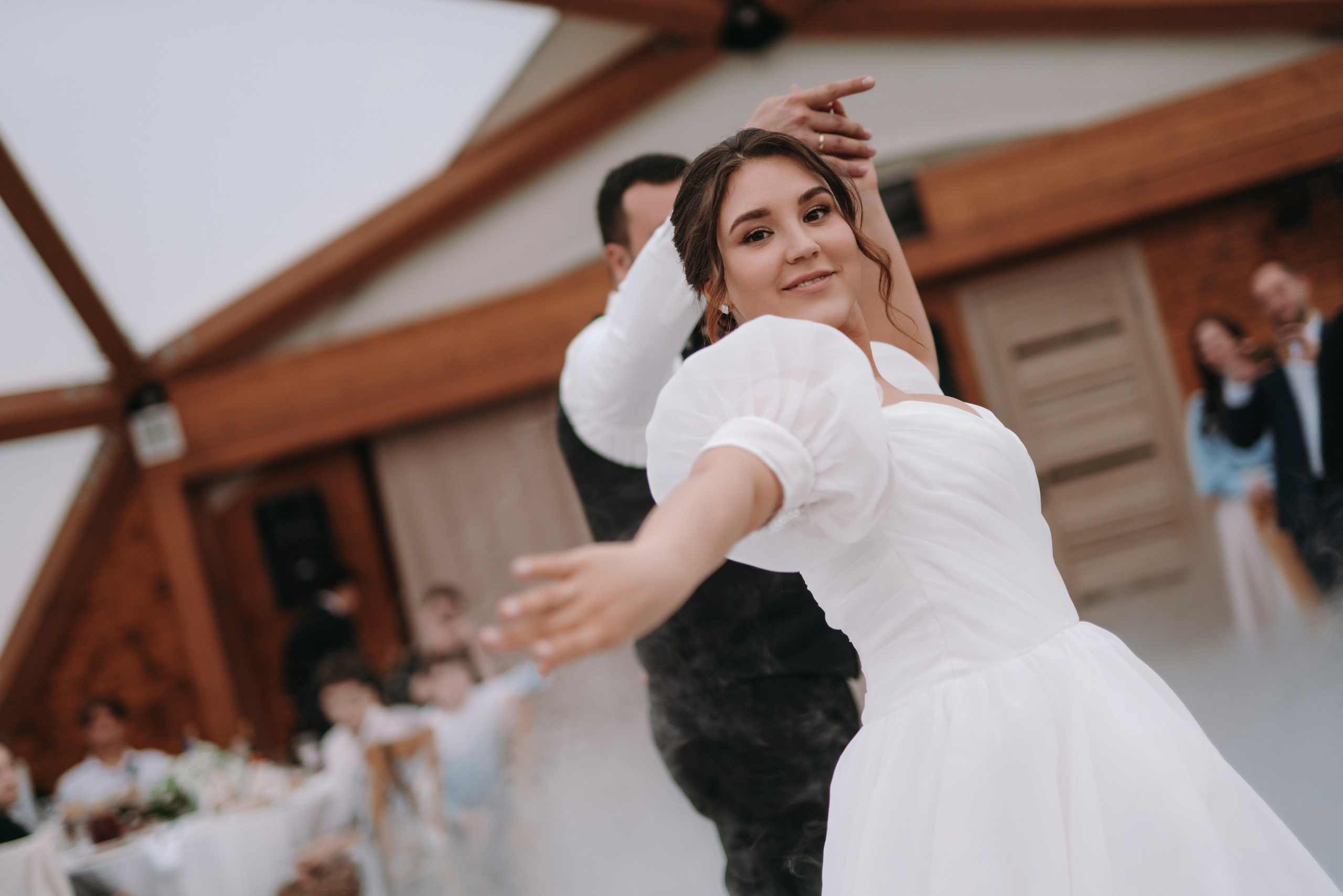 Свадебная фотосессия Радика и Дианы — Уфа, Nesterov Plaza, ЖК Империал, Президент Отель, шатёр М5