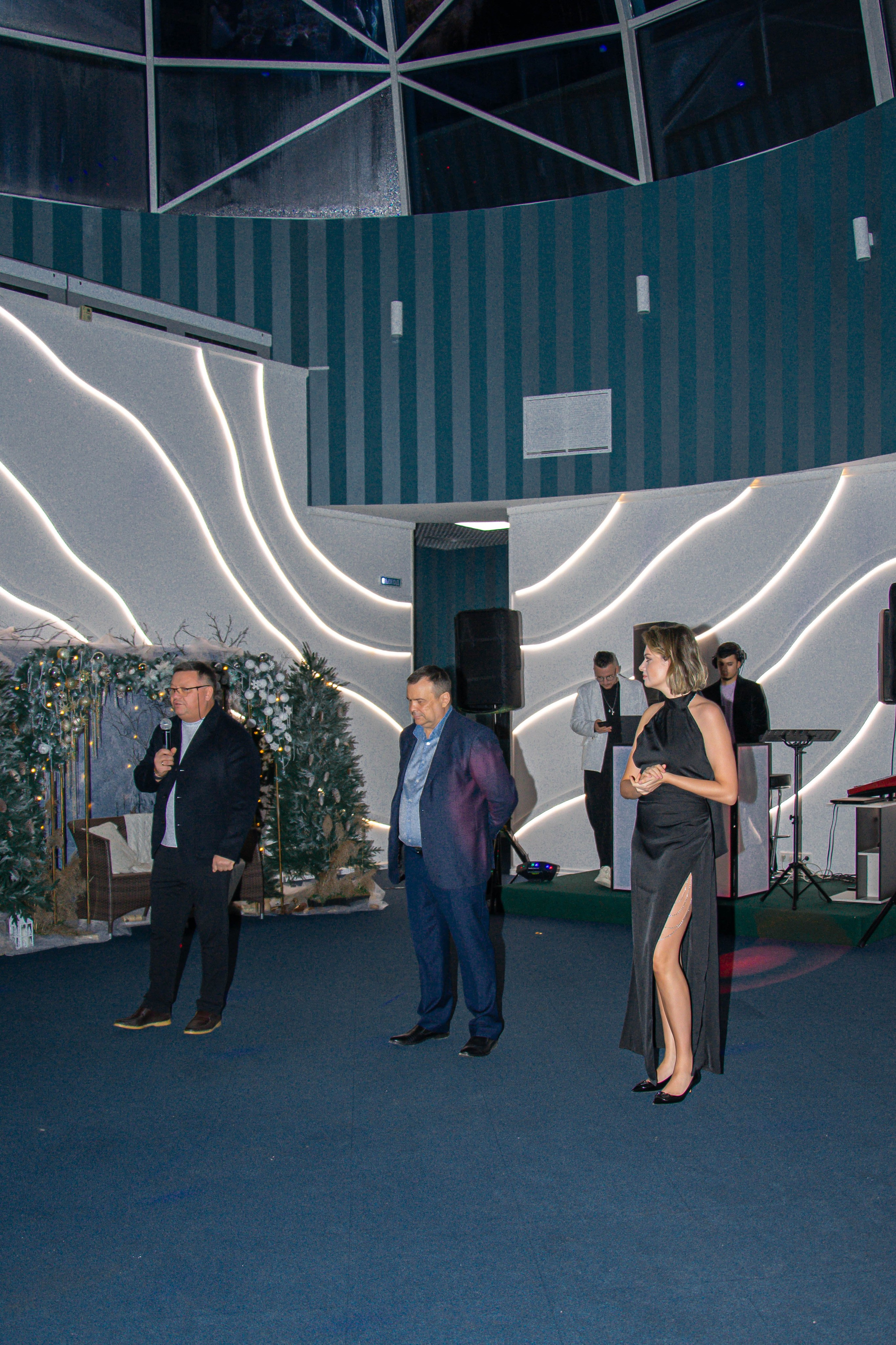 Корпоратив. Женский фотограф в Людиново и Киров