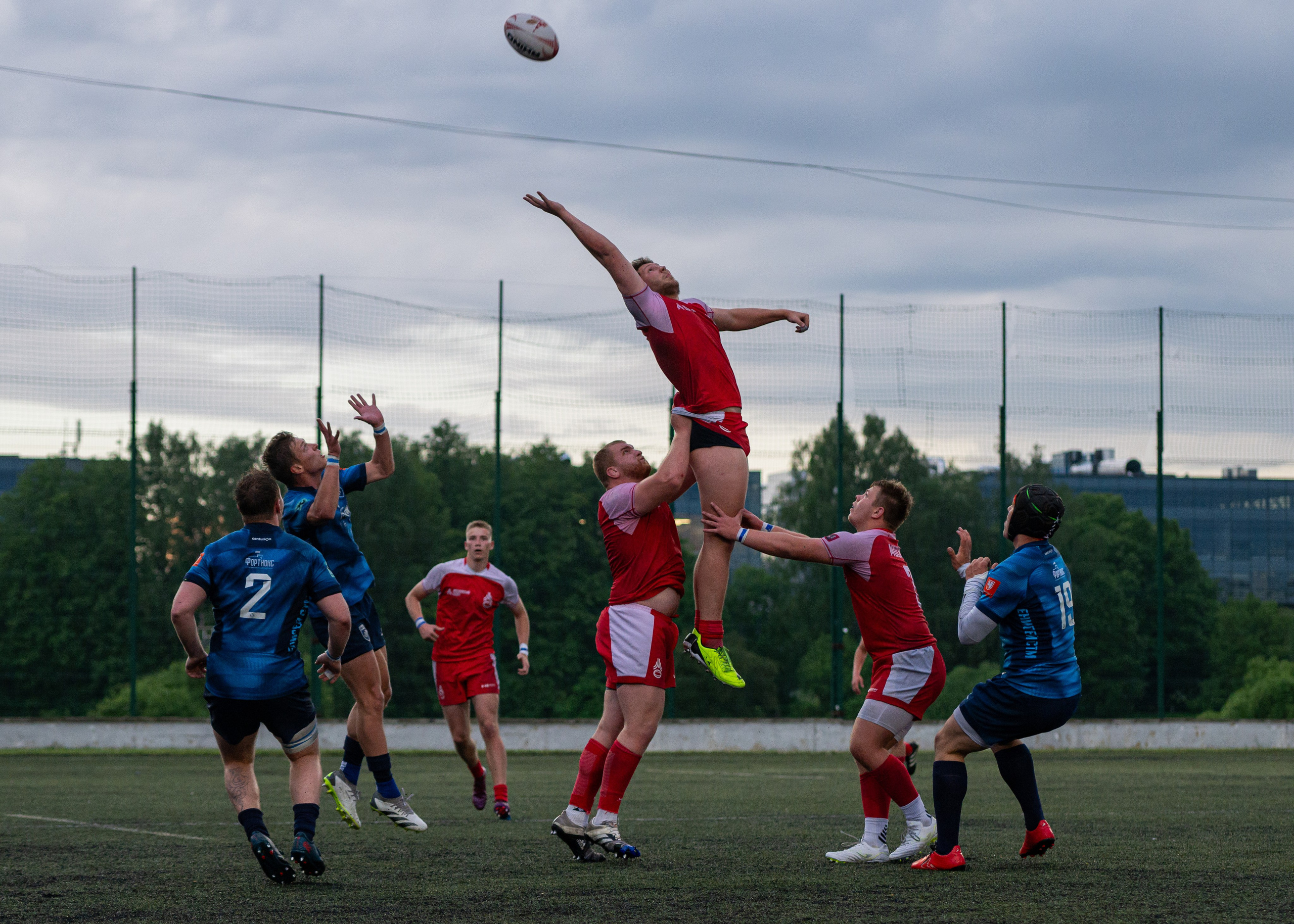 RUGBY. Lisa_krassna