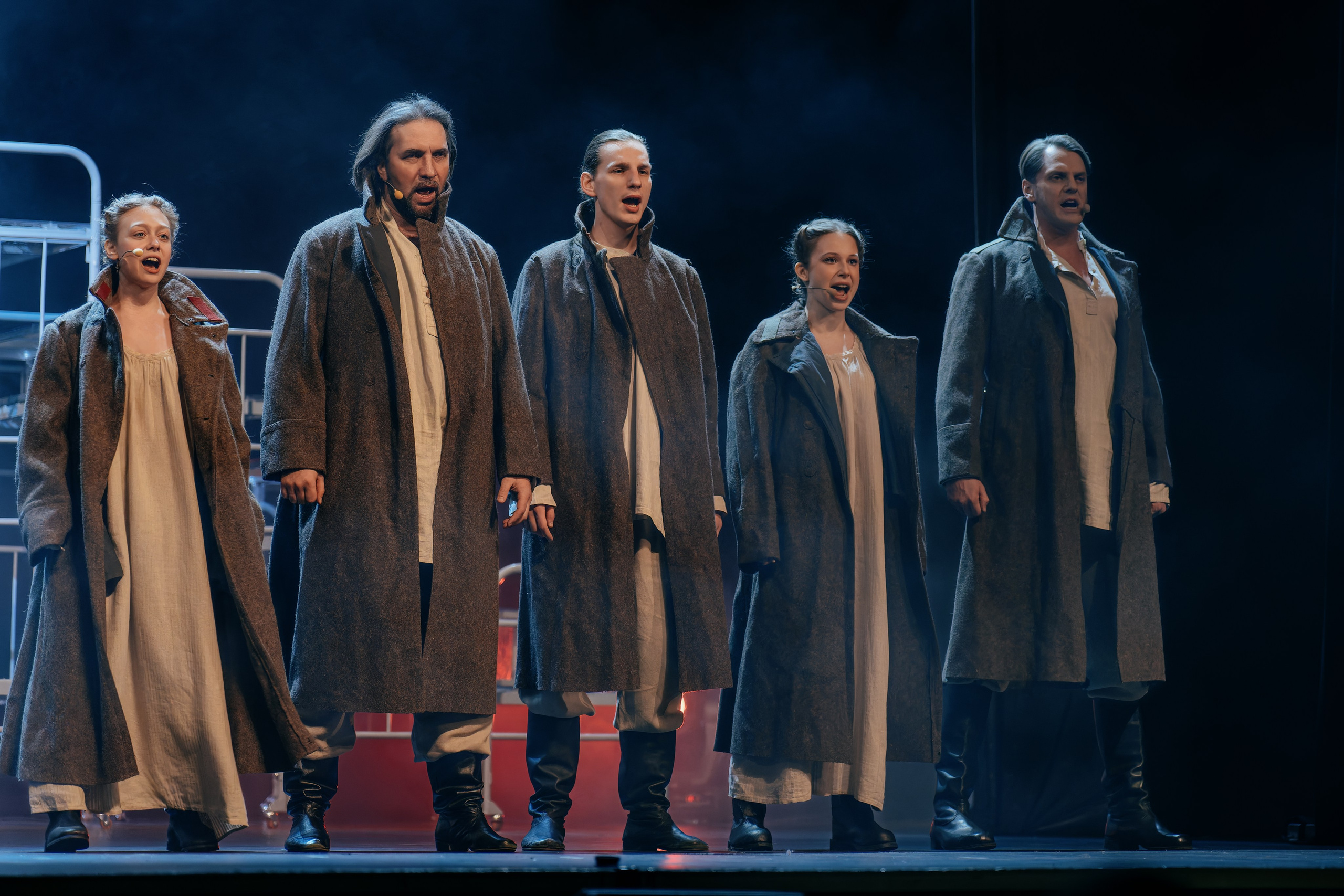 Театр Александра Рагулина: Последний Романовъ. Сайт фотографа Сергея Абрамова