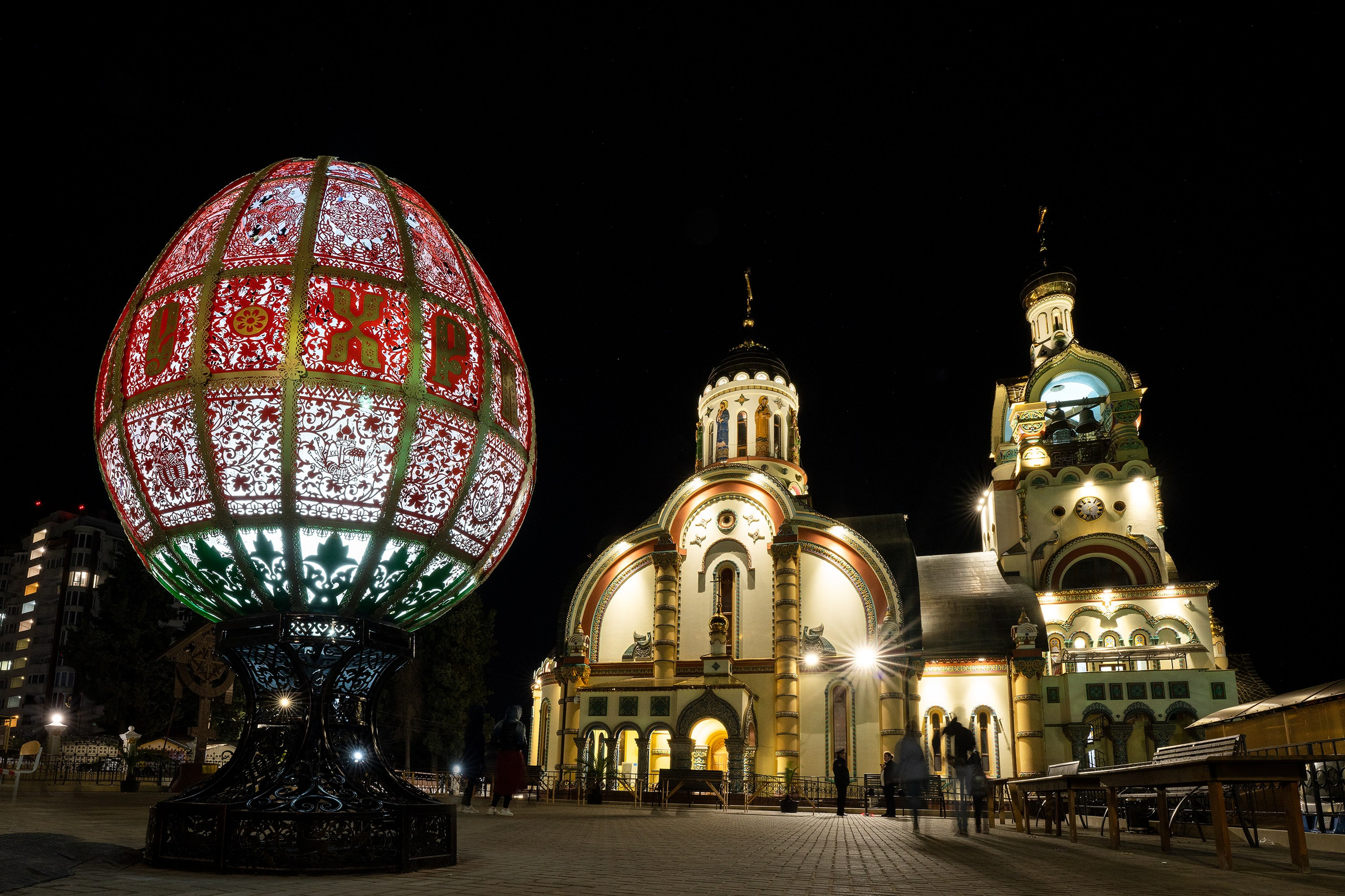 Репортажный фотограф в Сочи — профессиональная съёмка событий и мероприятий. Профессиональная фотосъемка в Сочи: репортаж, предметная, ювелирная фотосъемка, недвижимость, фуд-фотография. Фотограф Александр Афанасьев