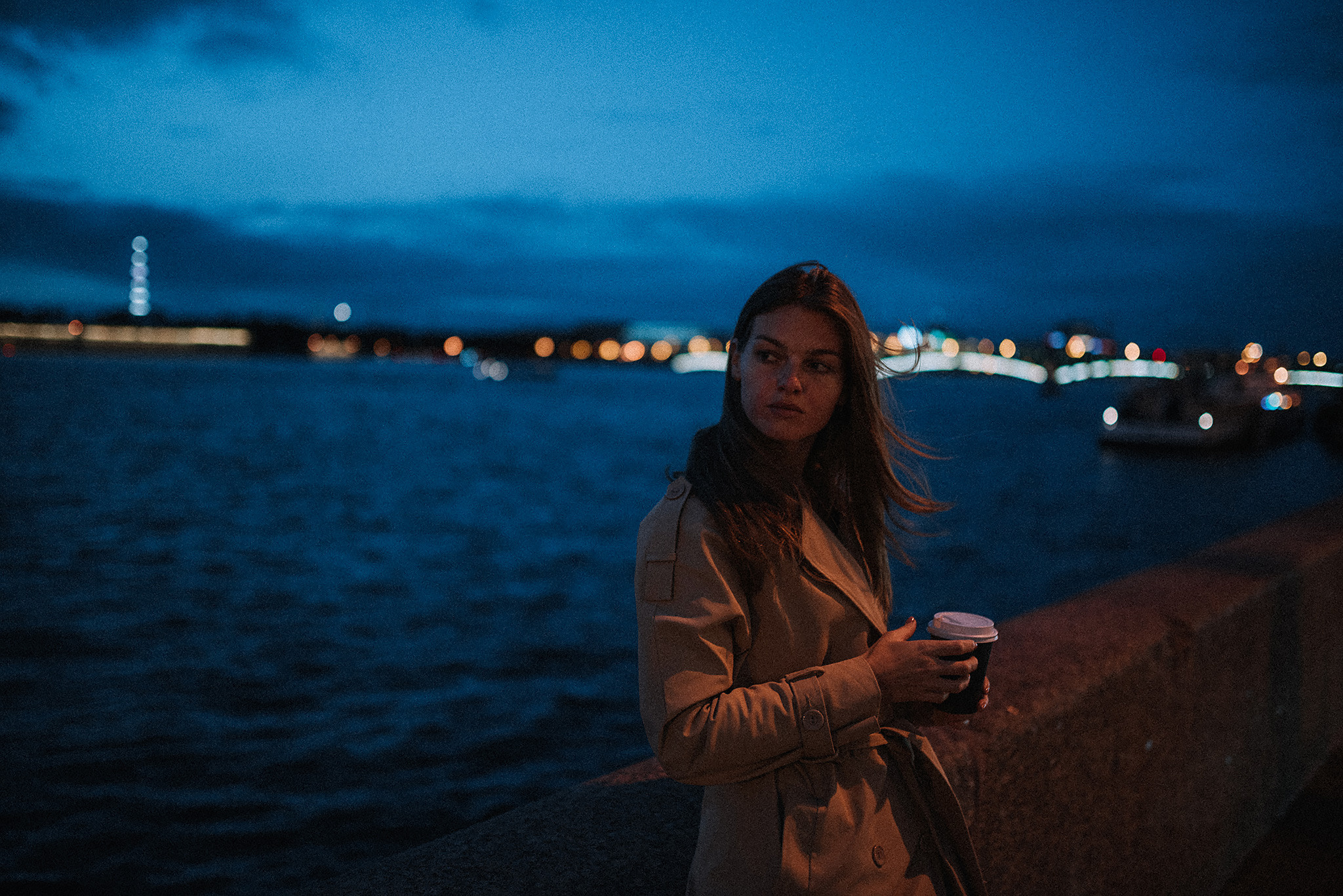 Ночная прогулка с Машей. Фотограф в Санкт-Петребурге и в Великих Луках Волченкова Екатерина