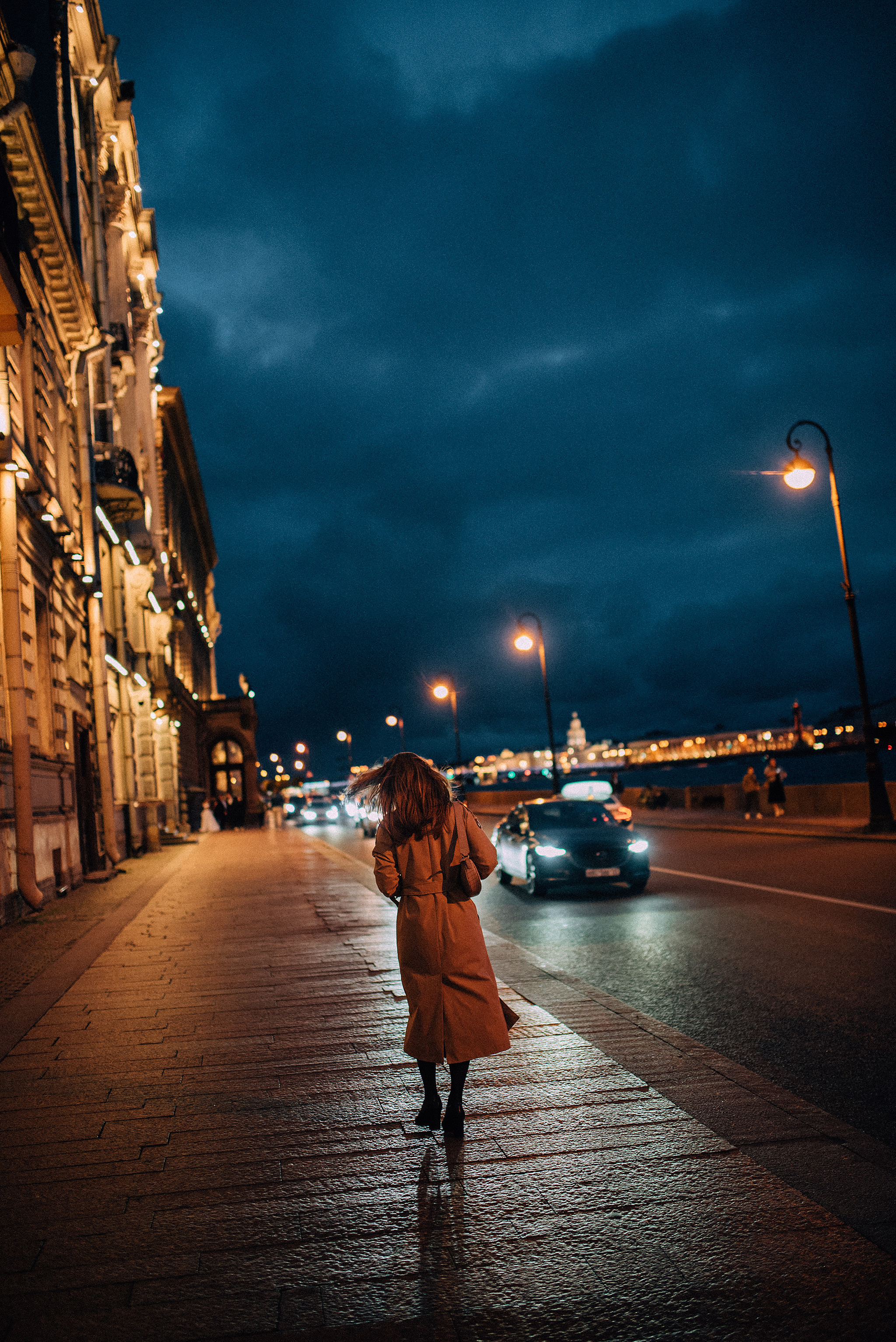 Ночная прогулка с Машей. Фотограф в Санкт-Петребурге и в Великих Луках Волченкова Екатерина