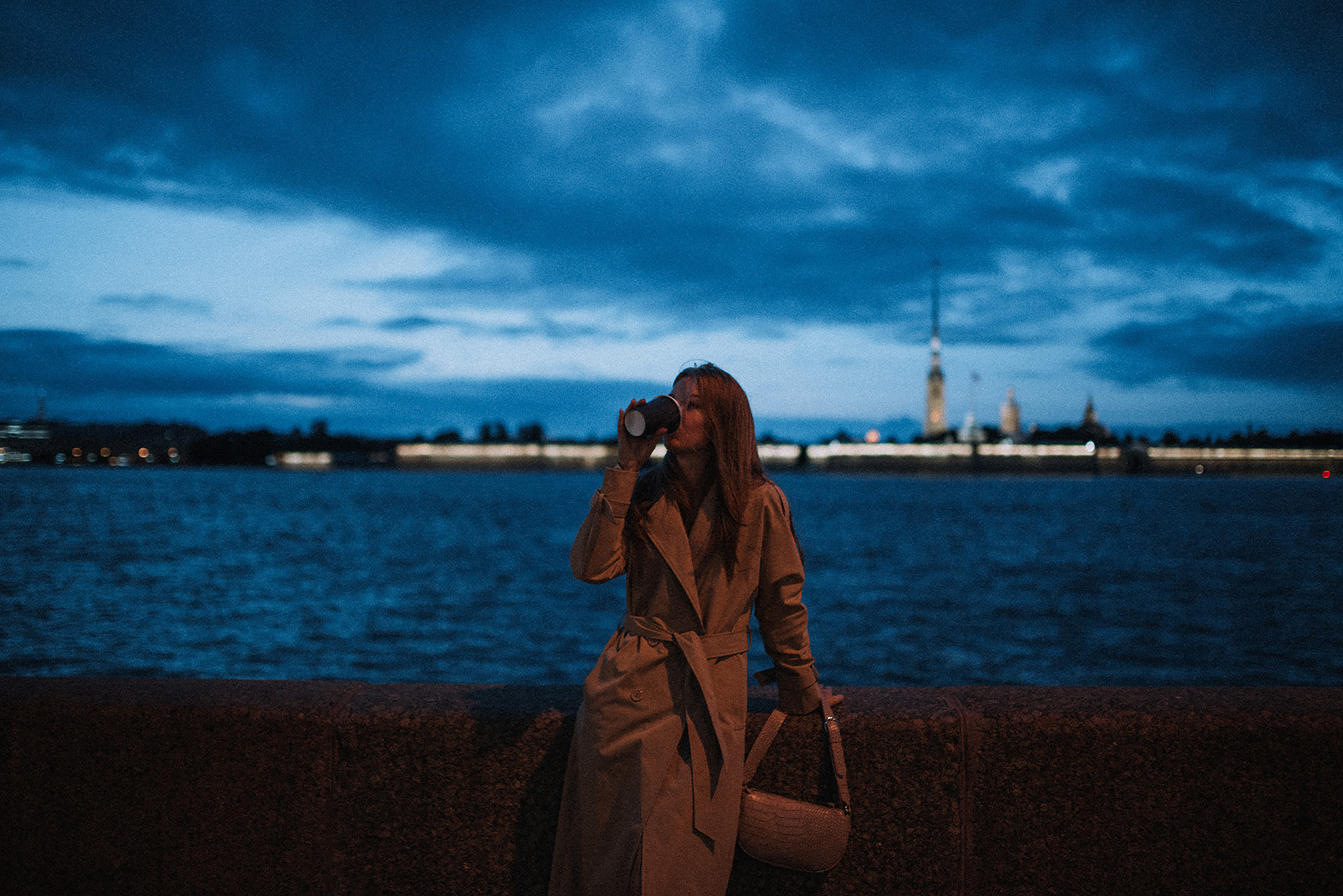 Ночная прогулка с Машей. Фотограф в Санкт-Петребурге и в Великих Луках Волченкова Екатерина