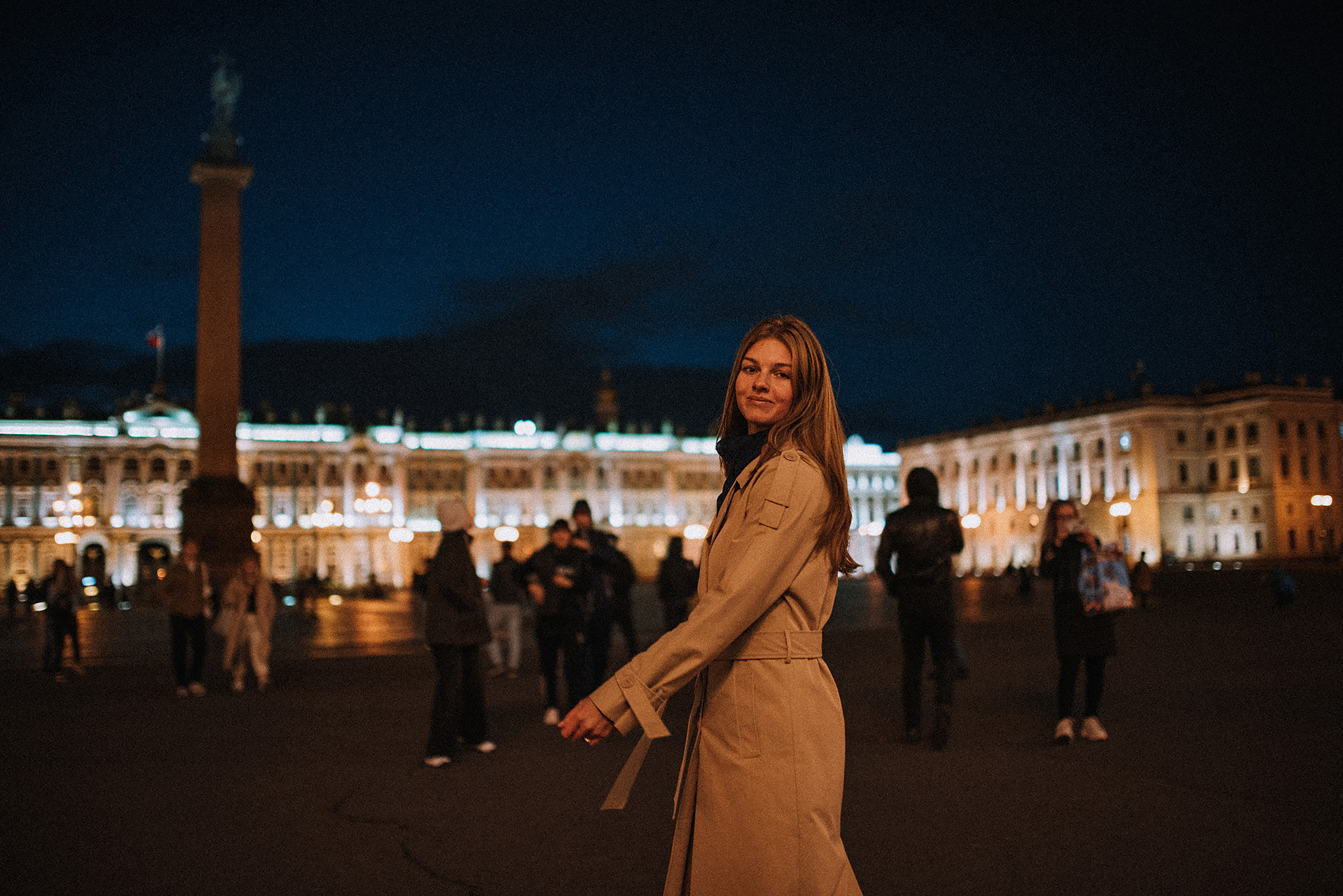 Ночная прогулка с Машей. Фотограф в Санкт-Петребурге и в Великих Луках Волченкова Екатерина