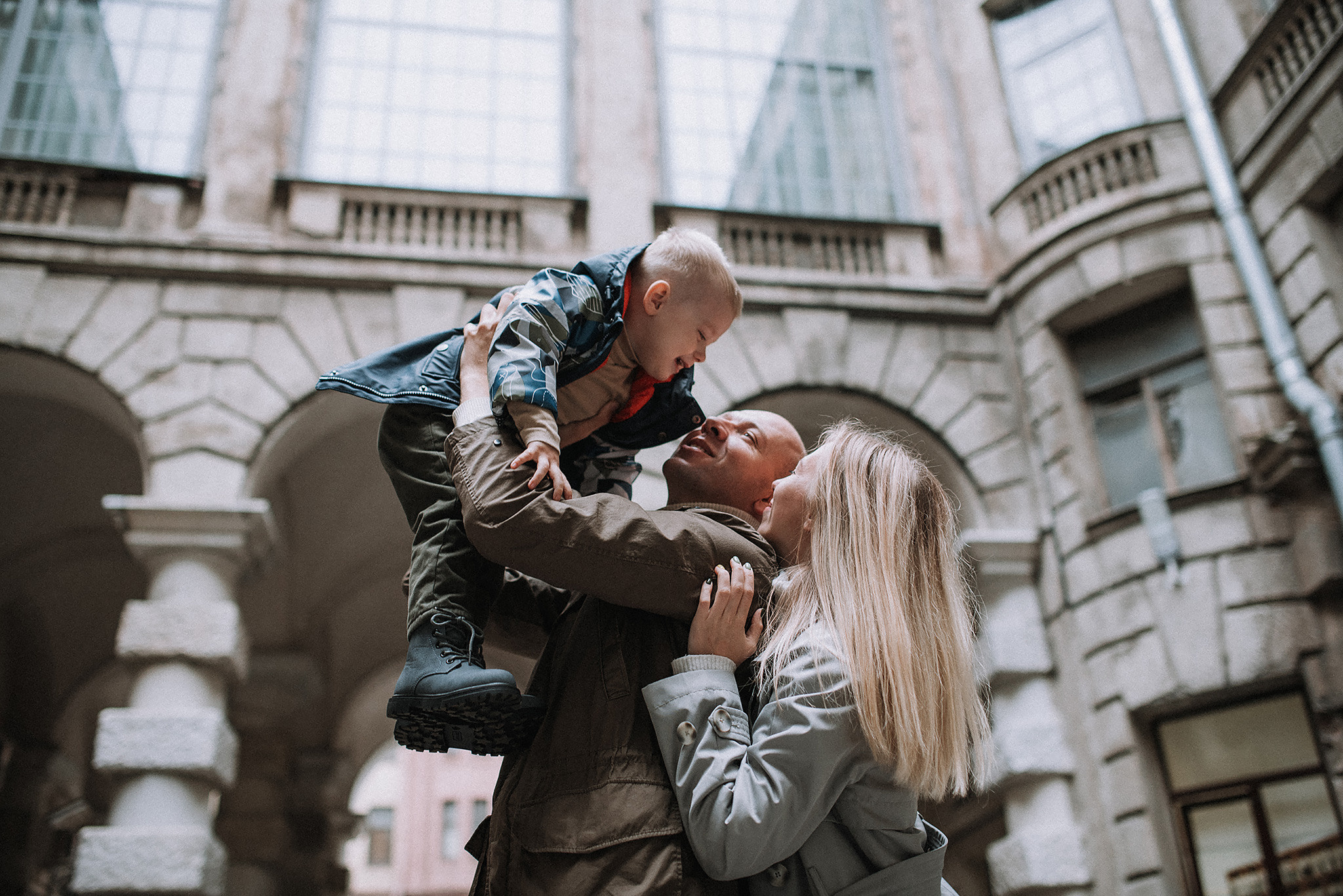 Солнце в сером Питере. Фотограф в Санкт-Петребурге и в Великих Луках Волченкова Екатерина