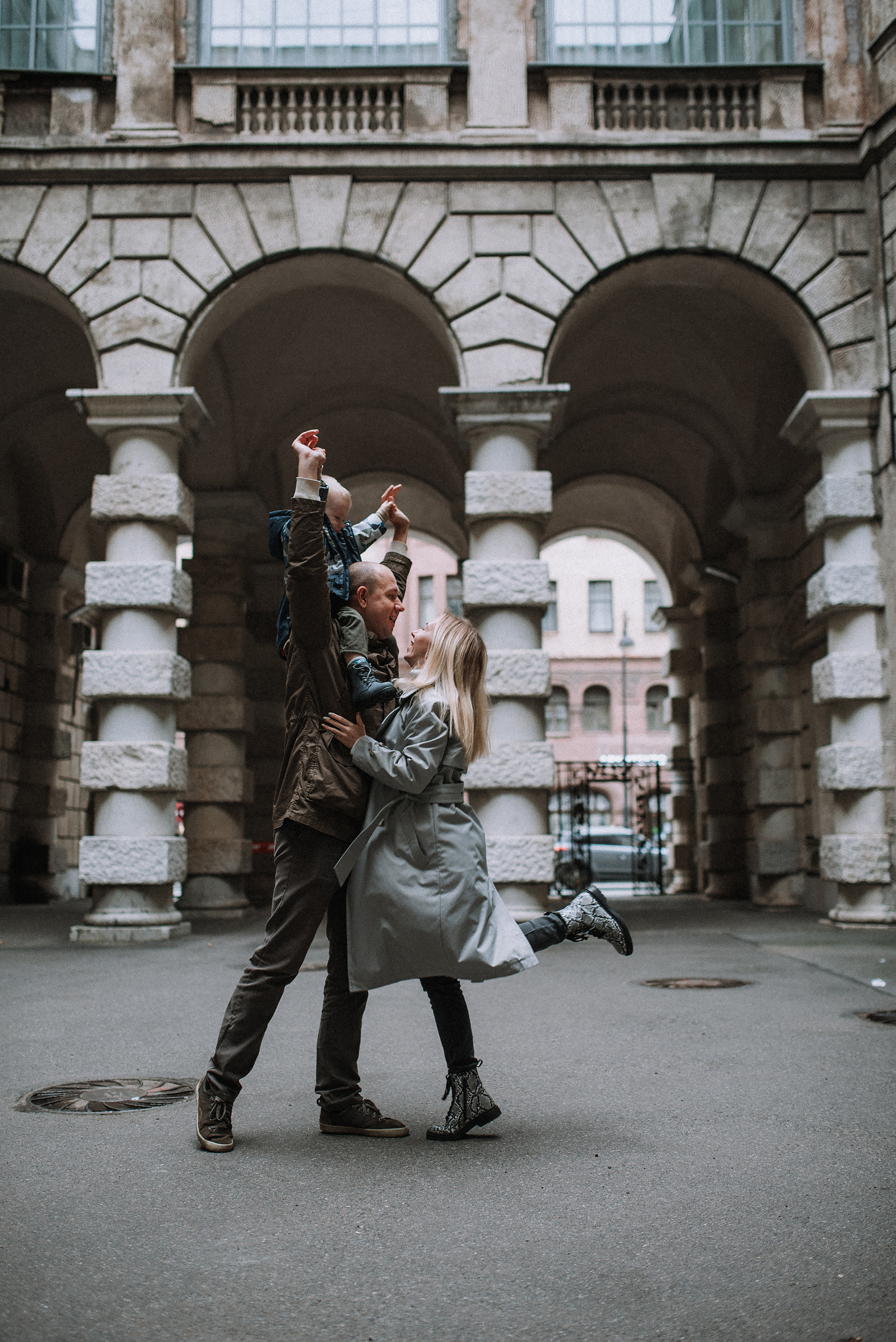 Солнце в сером Питере. Фотограф в Санкт-Петребурге и в Великих Луках Волченкова Екатерина