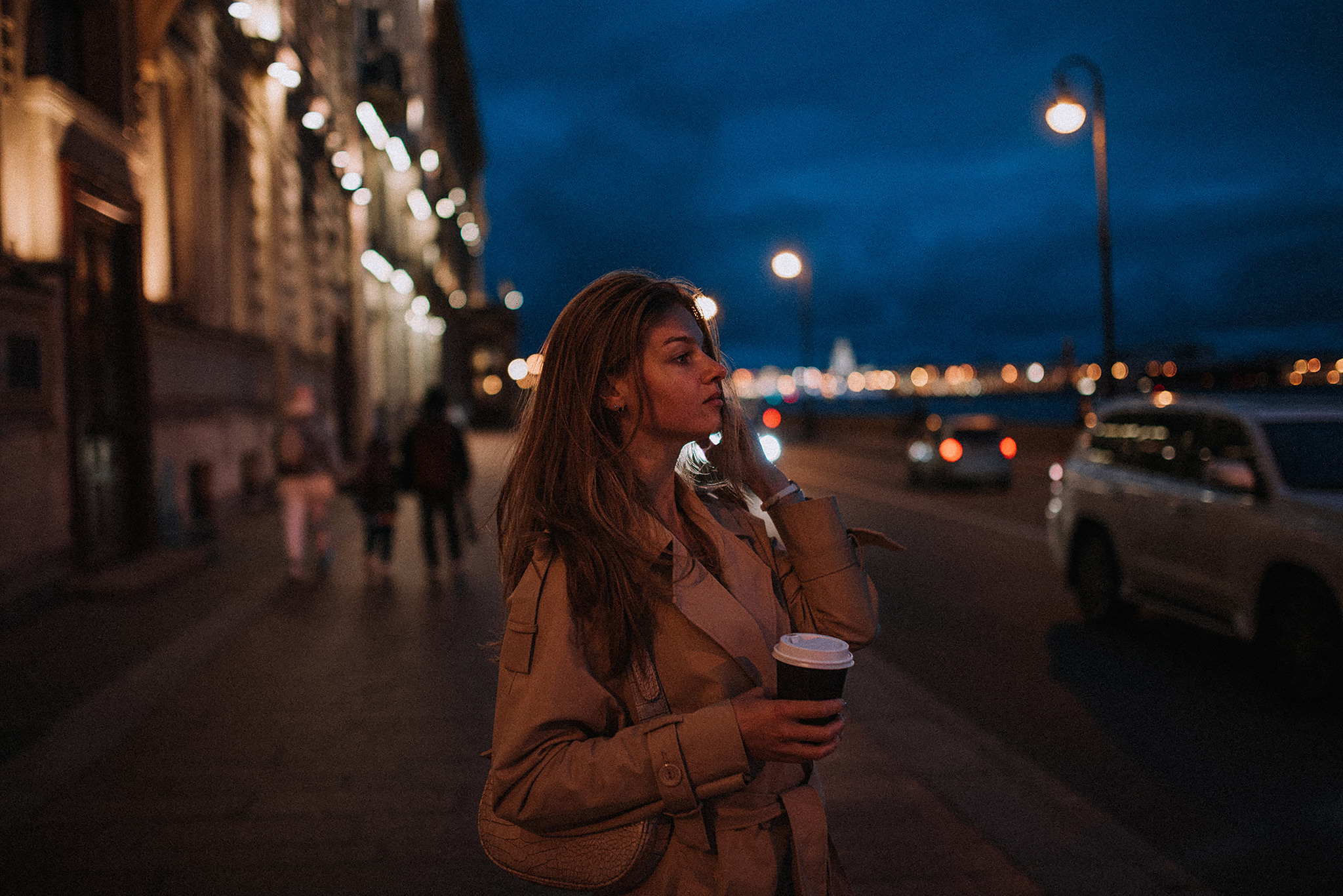Ночная прогулка с Машей. Фотограф в Санкт-Петребурге и в Великих Луках Волченкова Екатерина