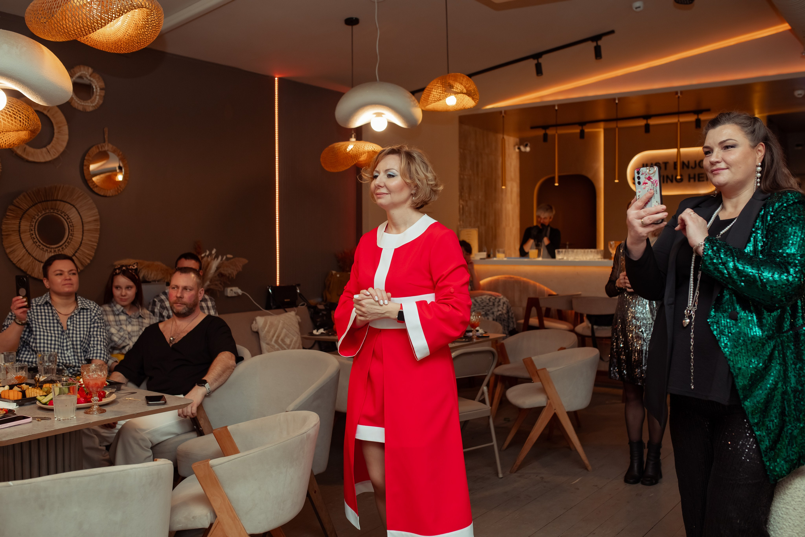 Юбилей Анны в стиле Гайдая. Семейный и детский фотограф в Москве Дорогова Екатерина