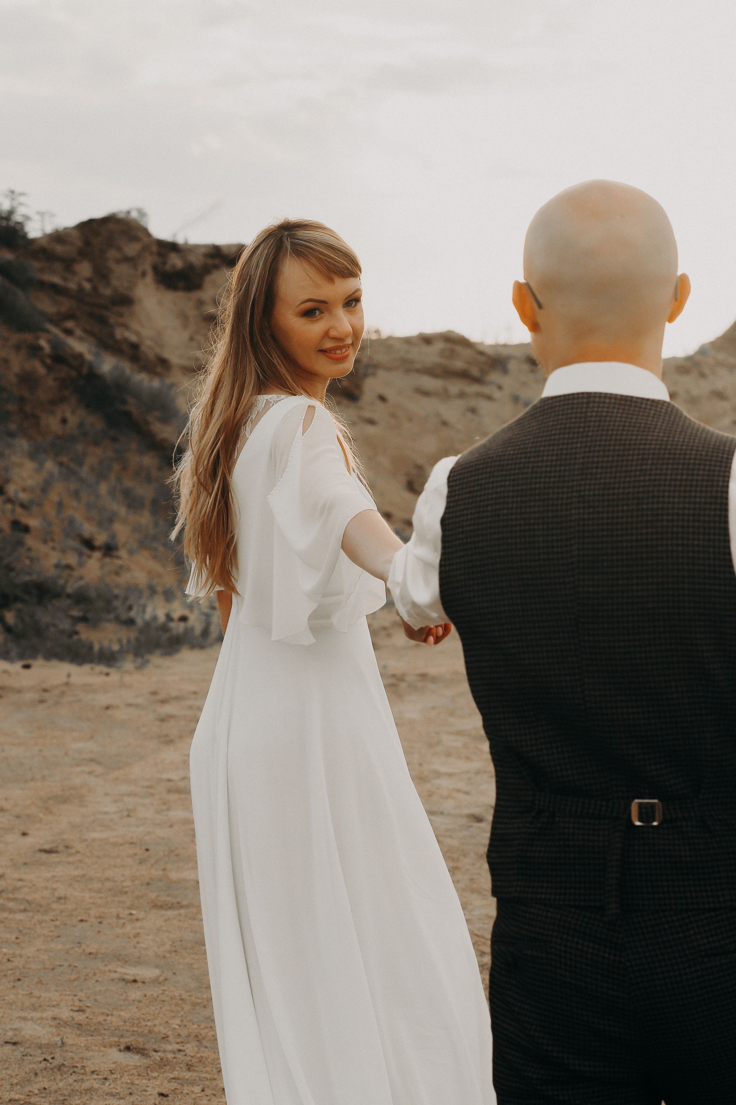 В песках на закате. Креативный и женский Фотограф Омске Наталья Лебедева