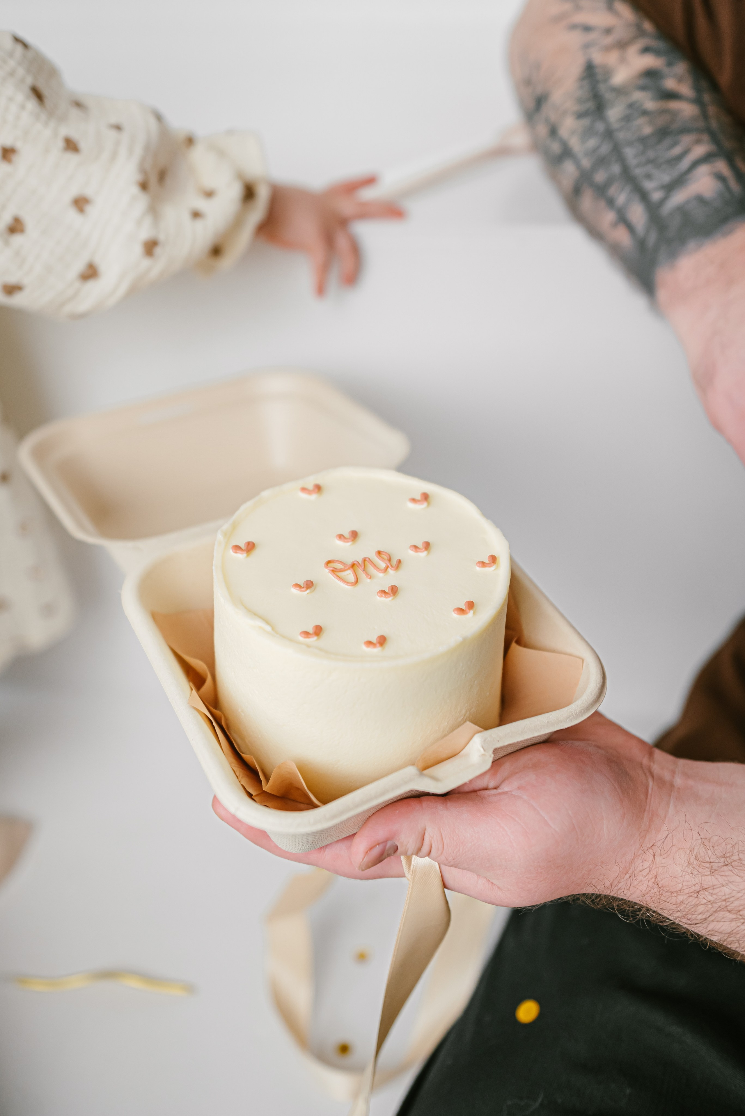 Семейная фотосессия в студии WOOD Кемерово