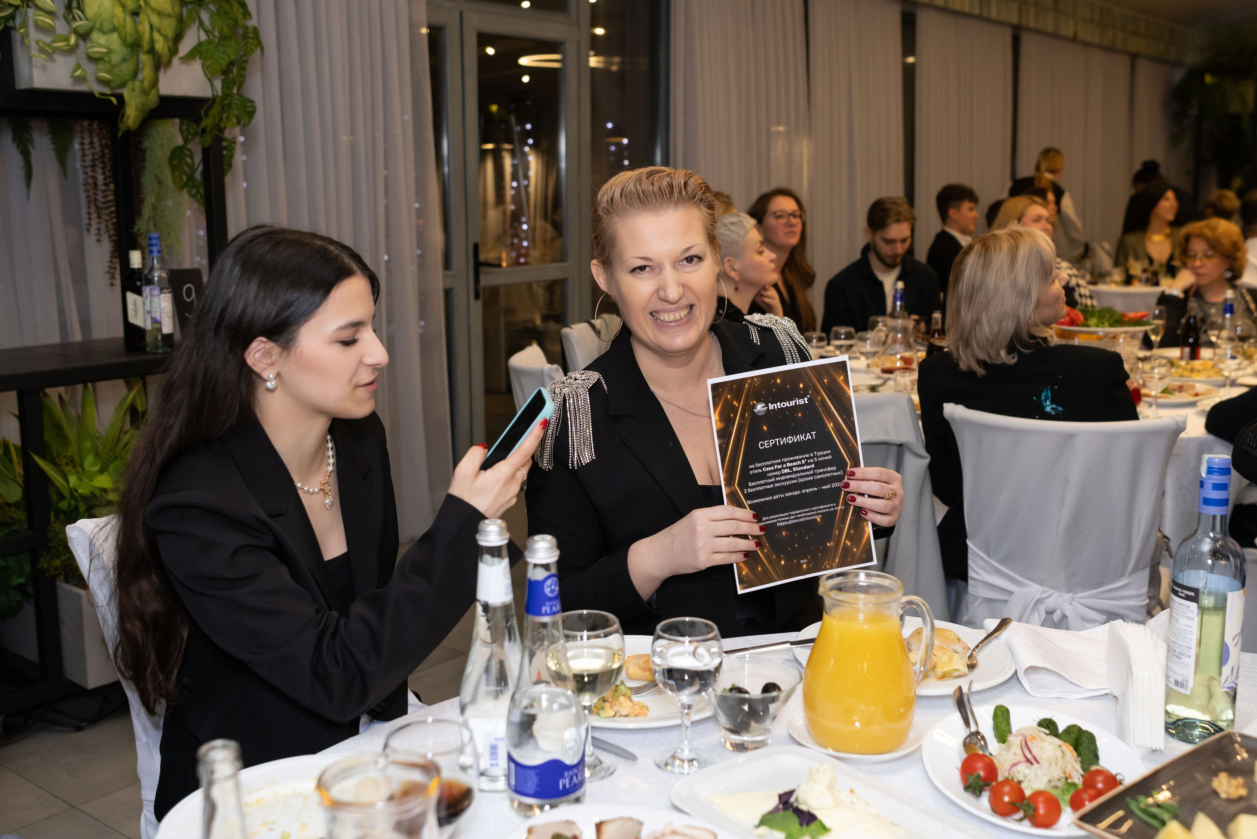 Корпоратив ресторан Времена года Москва. Семейный и детский фотограф Анна Петракова