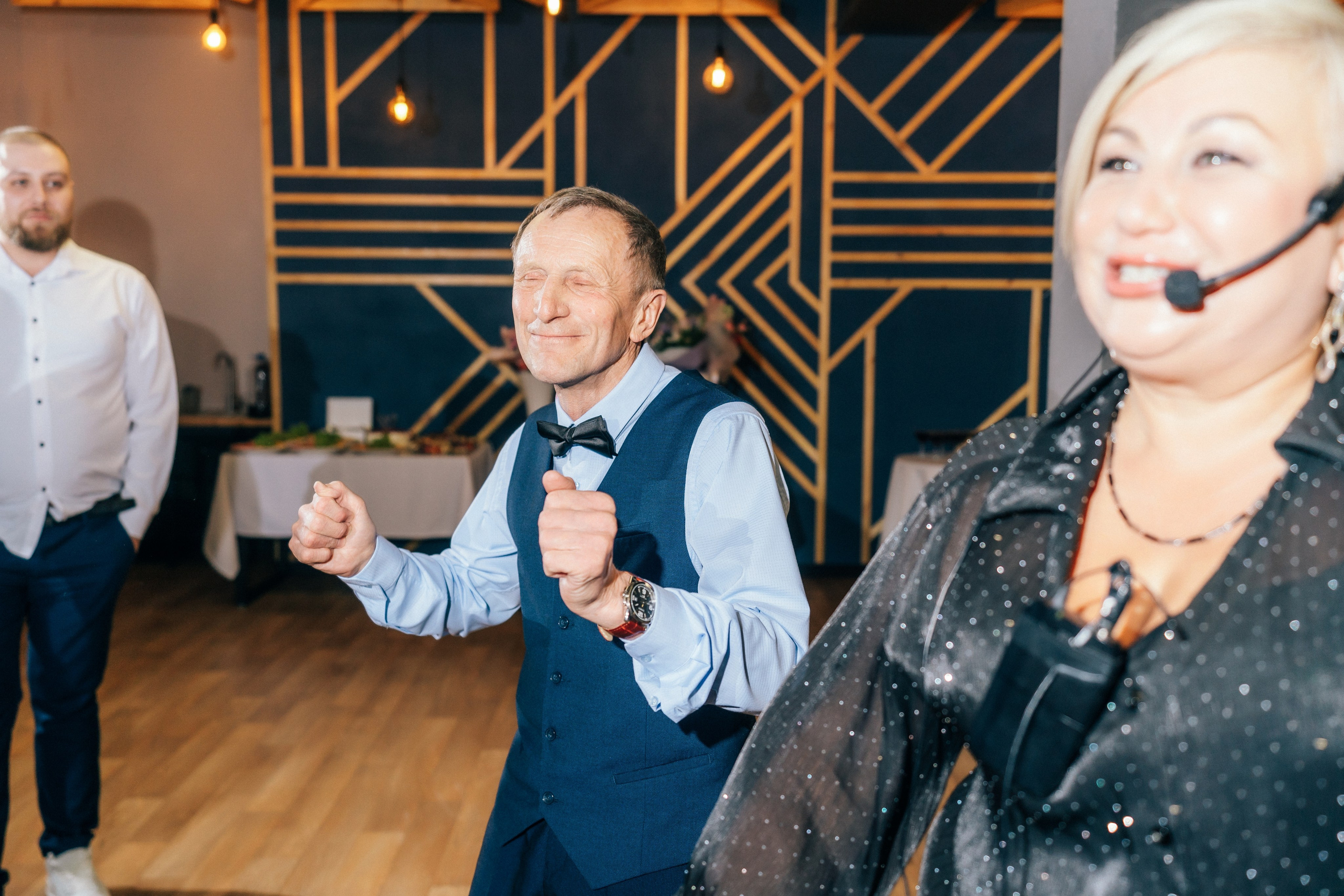 Красный кабриолет. Фотограф Ангарск Иркутск Ксения Король