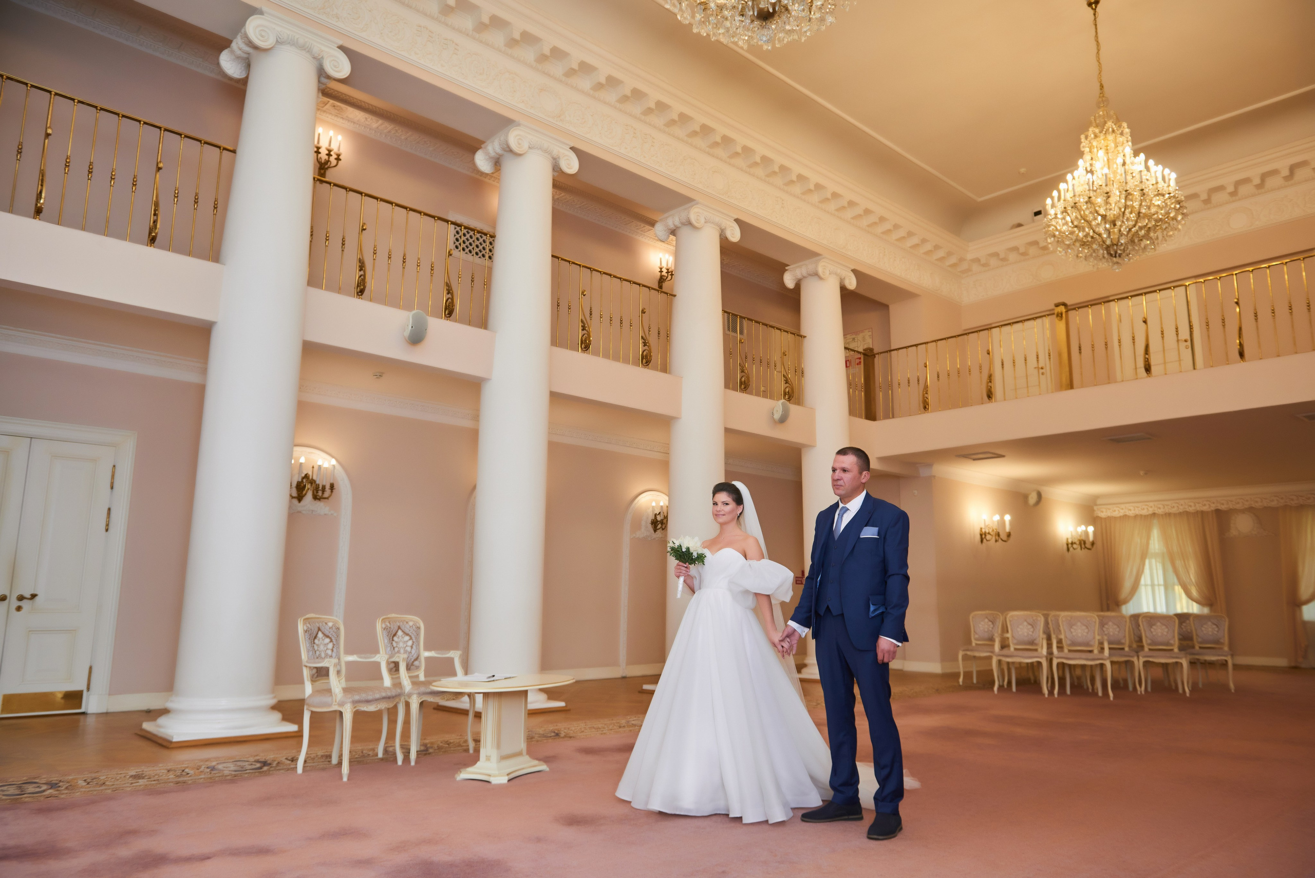 Осенняя свадебная прогулка в Екатерининском парке в Пушкине. Портретный, семейный и свадебный фотограф в Санкт-Петербурге и в Пушкине Ширяев Денис