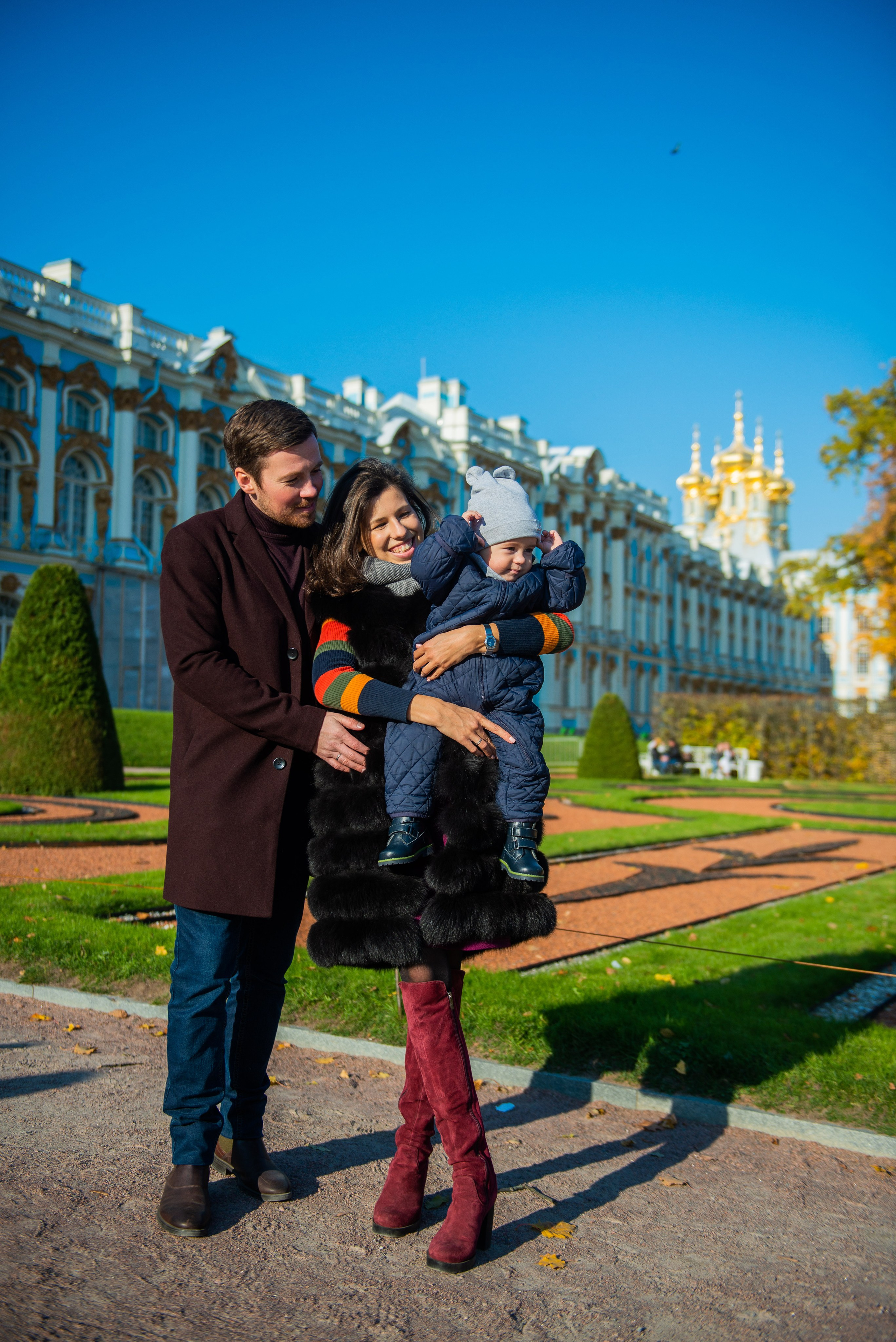 Егор, Валерия и Андрей осенняя прогулка. Портретный, семейный и свадебный фотограф в Санкт-Петербурге и в Пушкине Ширяев Денис