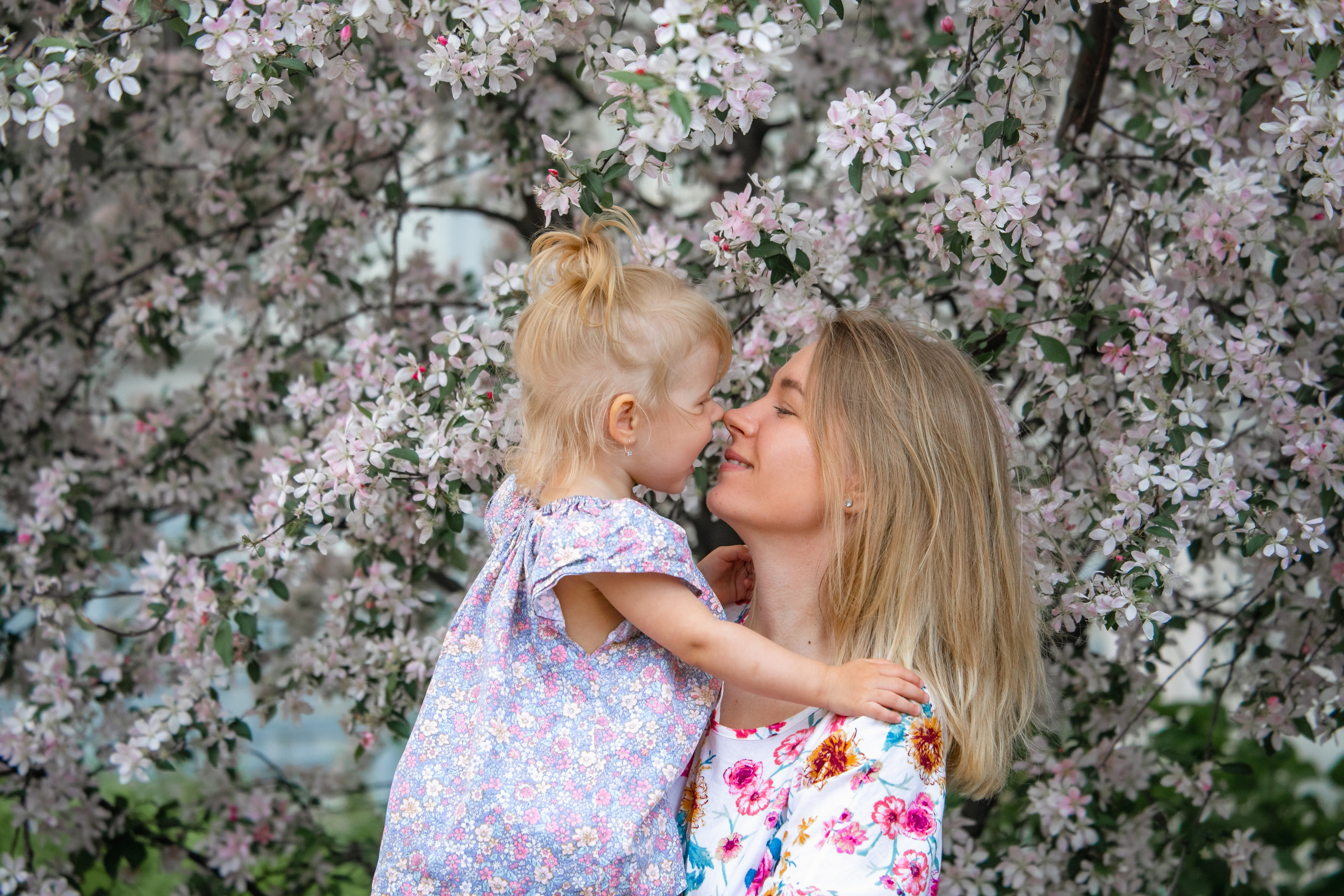 ВЕСНА. Дарья Бухреева — фотограф, видеограф и фототерапевт. Москва и мир