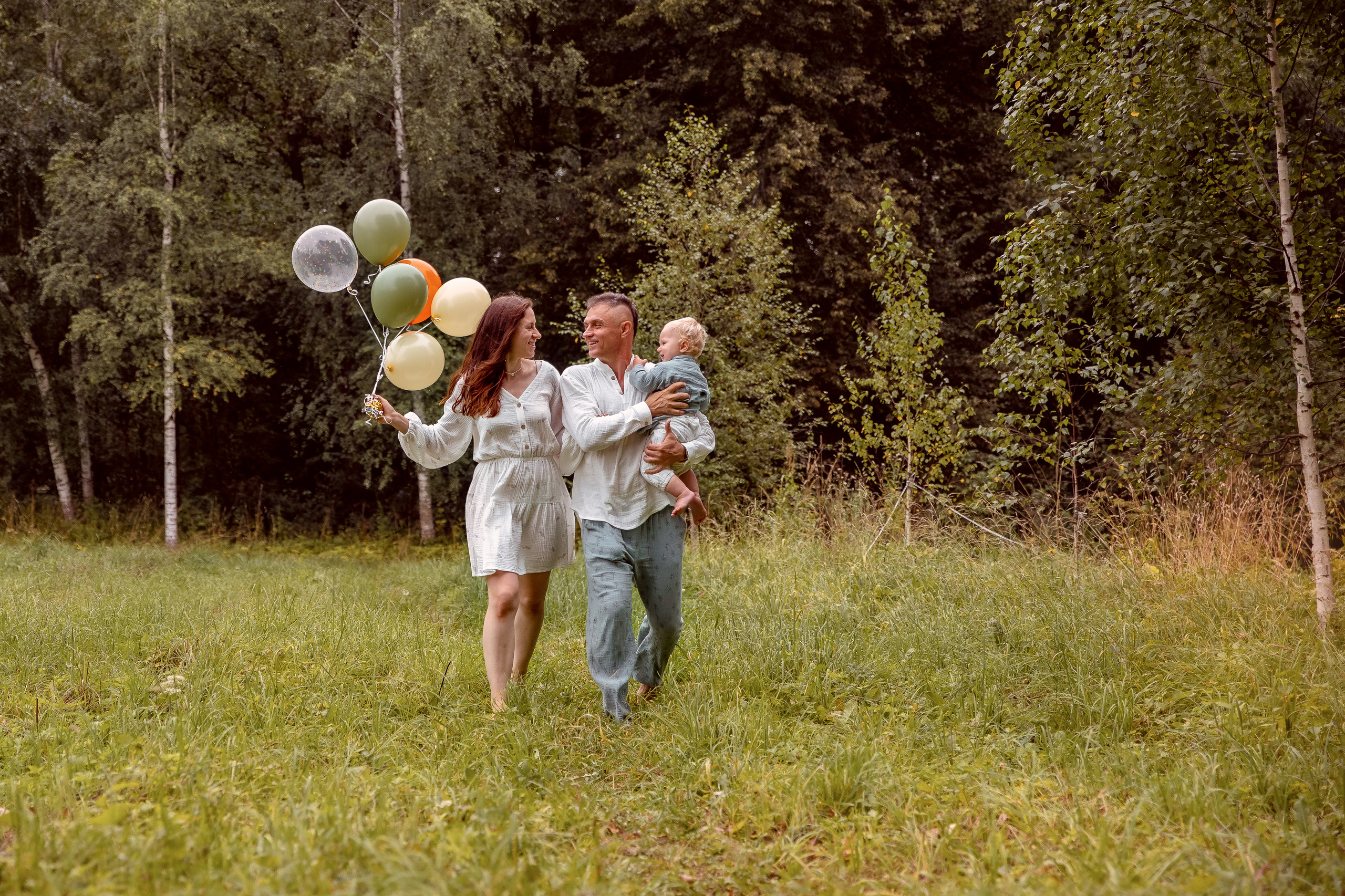 ЛЕТО. Дарья Бухреева — фотограф, видеограф и фототерапевт. Москва и мир