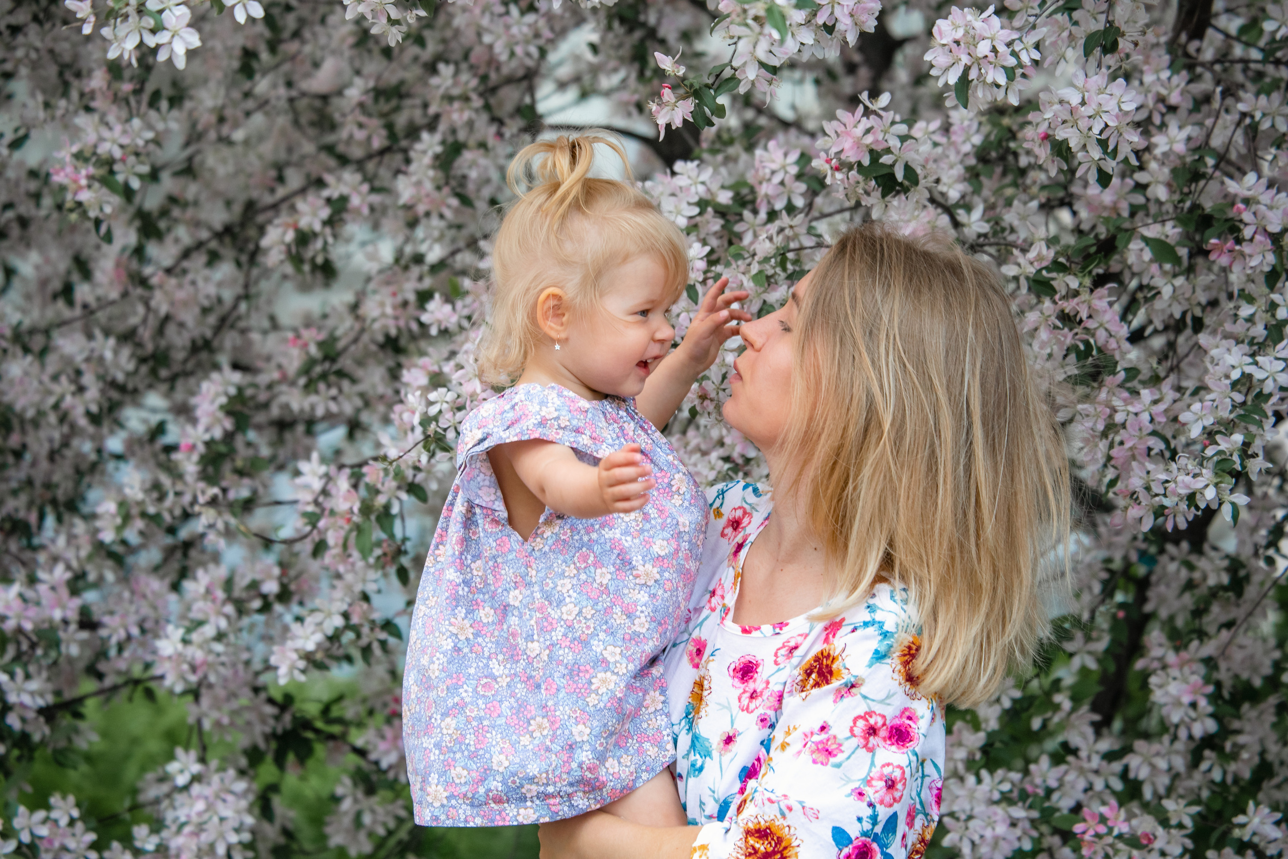 ВЕСНА. Дарья Бухреева — фотограф, видеограф и фототерапевт. Москва и мир