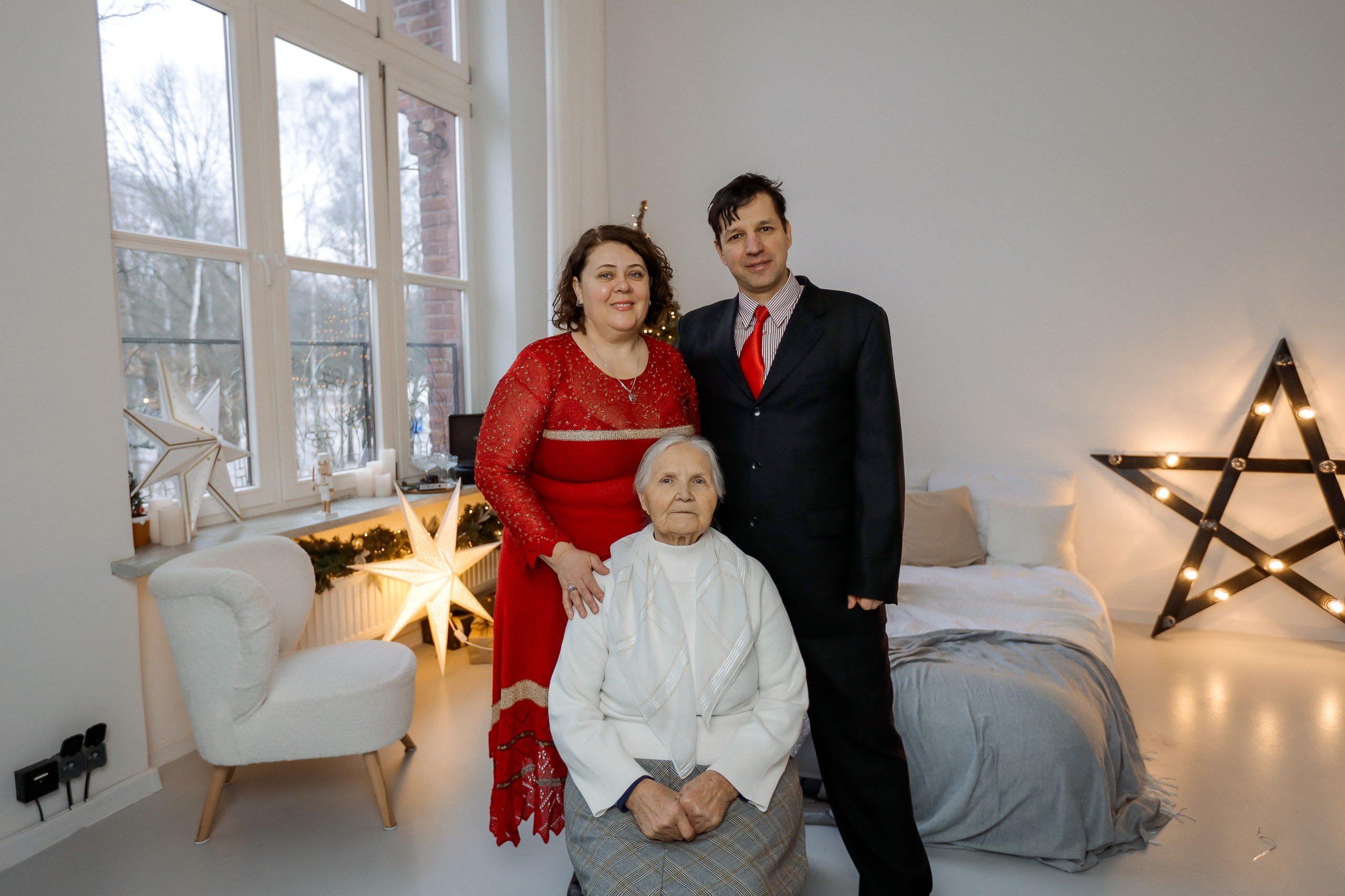 Диана с семьей. Свадебный фотограф Варшава Лодзь Польша Елена Юцова