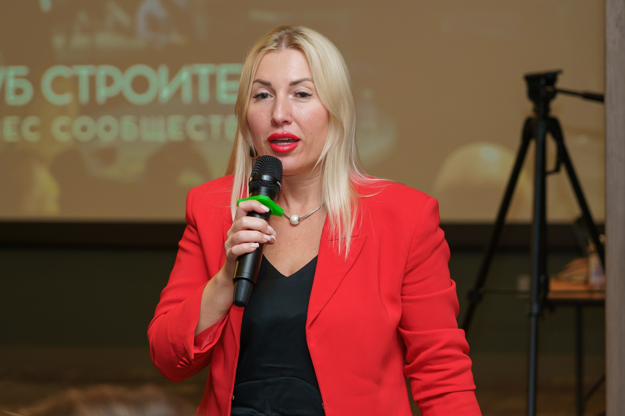 Выступление спикера. Photomantis