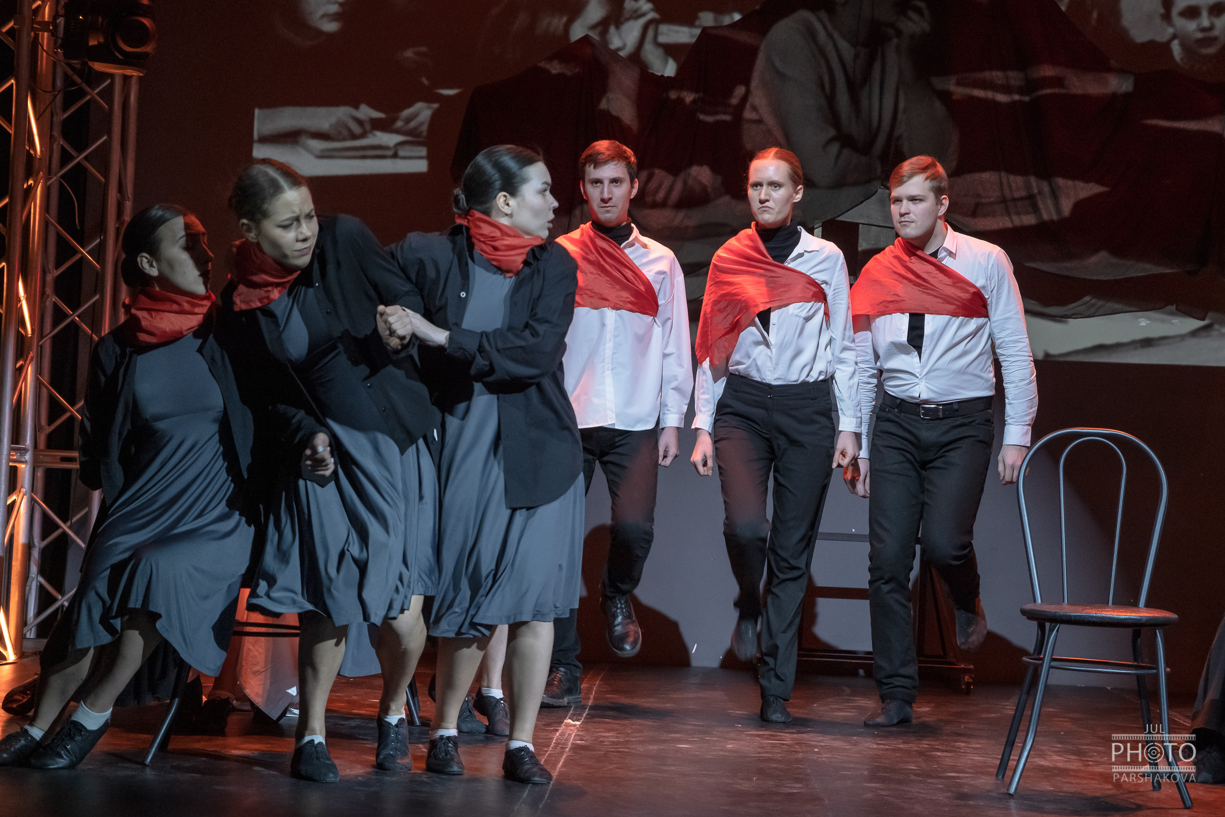 Дипломный спектакль Героини нашего времени. Фотограф в Санкт-Петербурге и Москве Юлия Паршакова