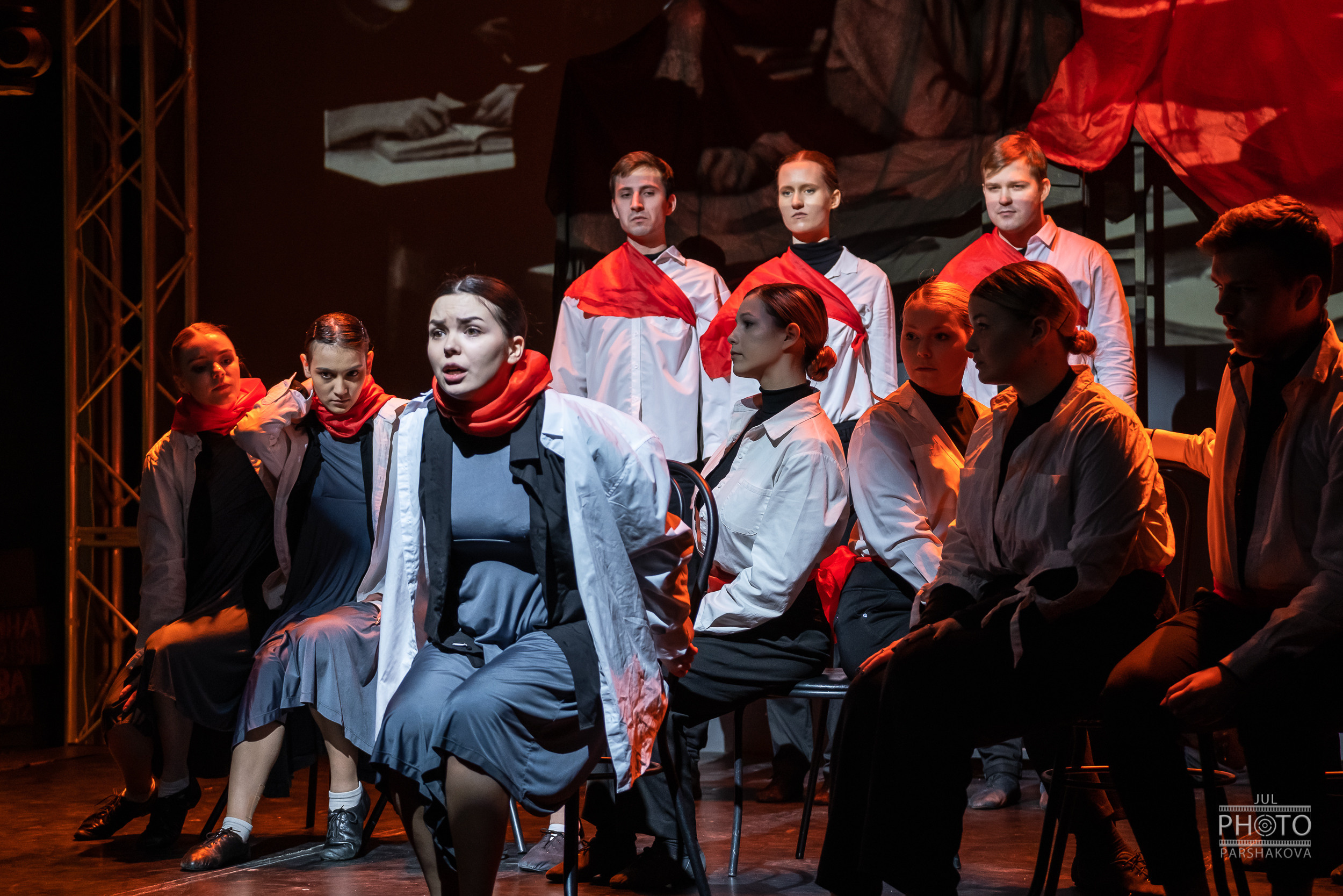 Дипломный спектакль Героини нашего времени. Фотограф в Санкт-Петербурге и Москве Юлия Паршакова