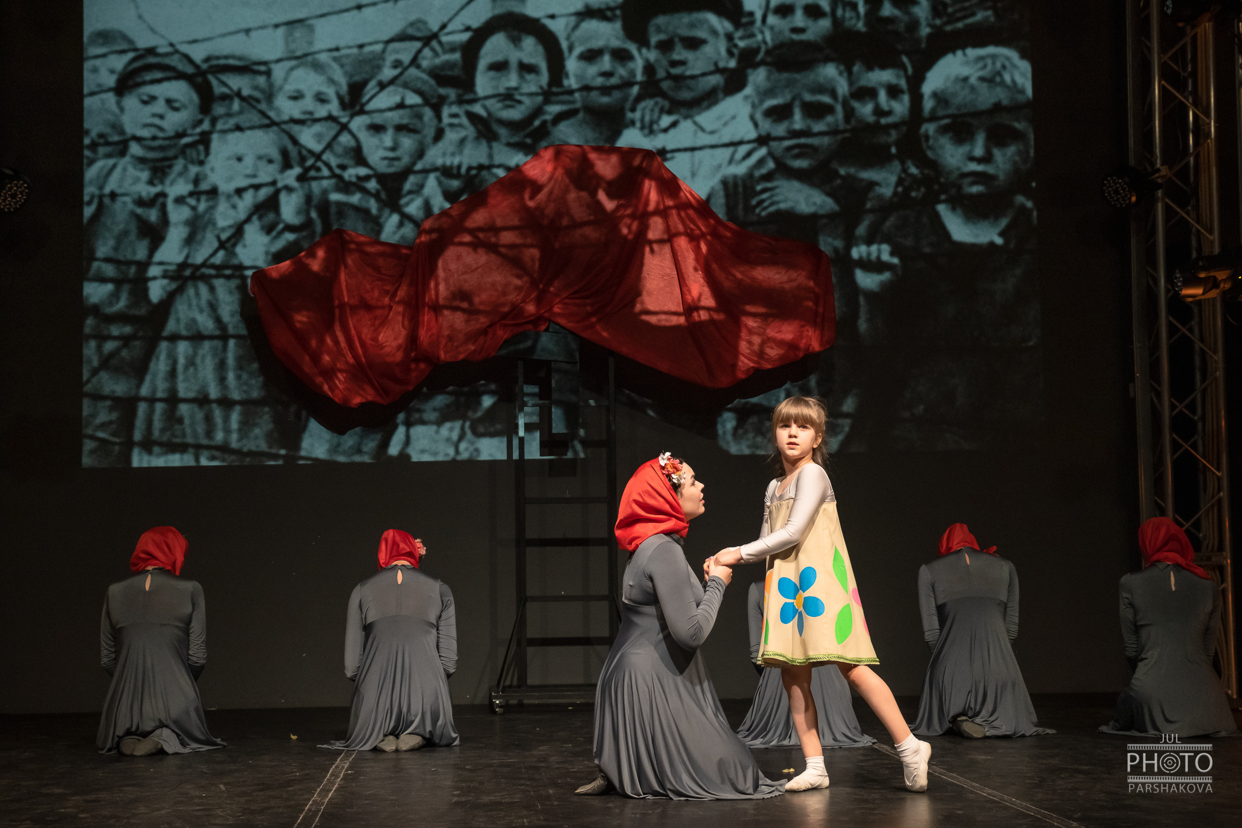 Дипломный спектакль Героини нашего времени. Фотограф в Санкт-Петербурге и Москве Юлия Паршакова