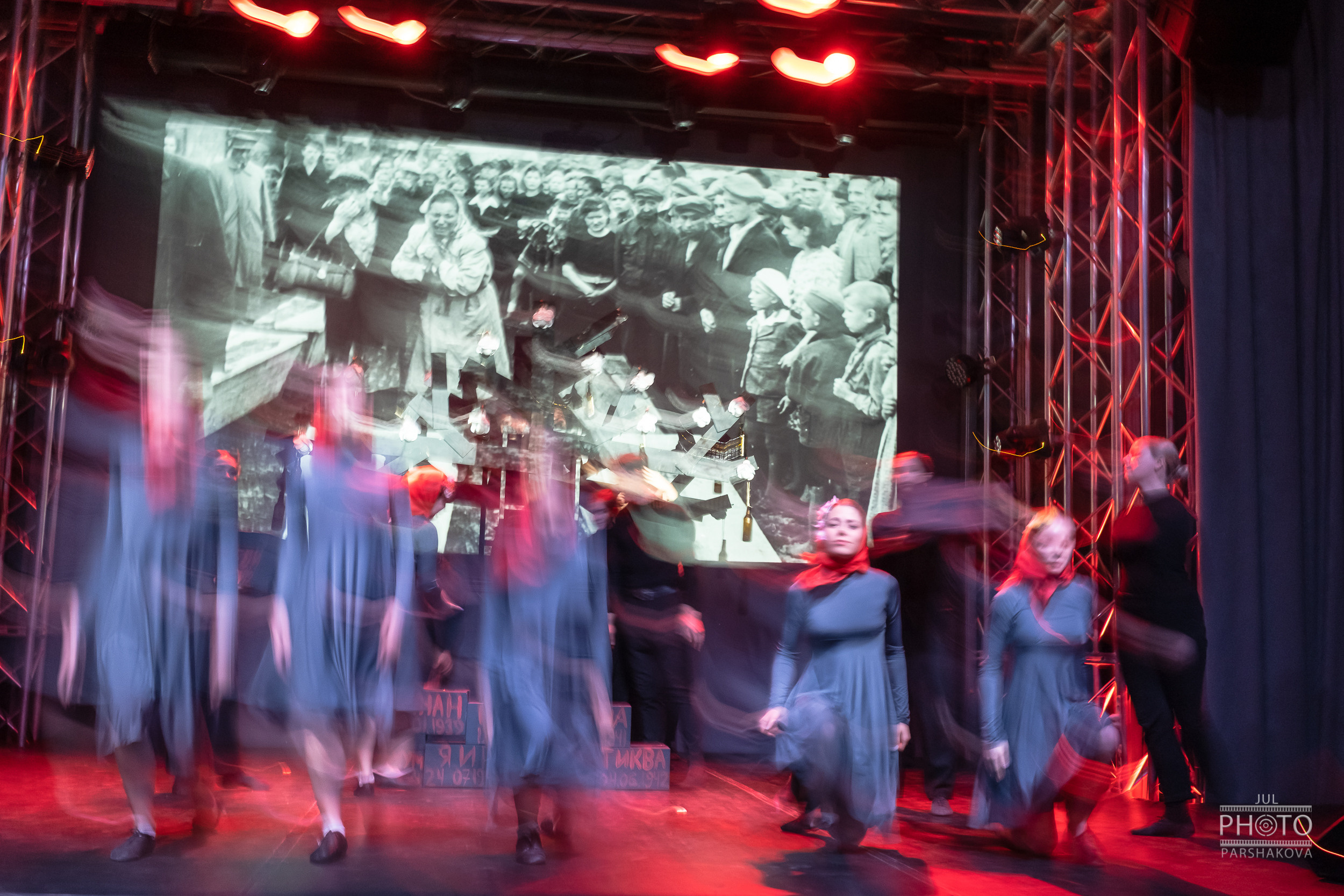 Дипломный спектакль Героини нашего времени. Фотограф в Санкт-Петербурге и Москве Юлия Паршакова