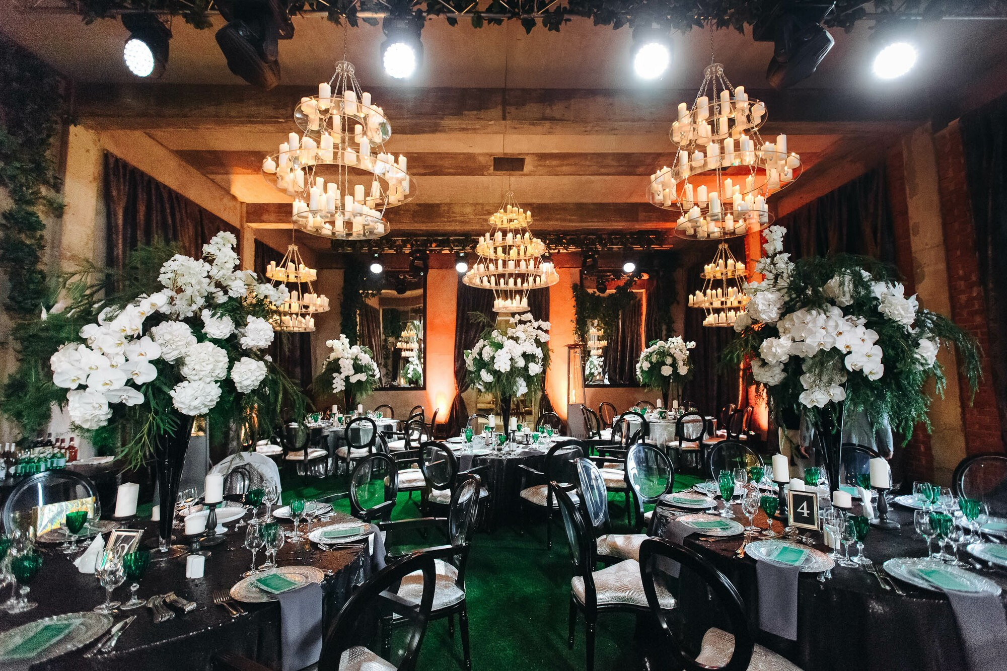 Свадьба в Москве, магический дом. Свадебный фотограф в Санкт-Петербурге и Москве Андрей Нестеров