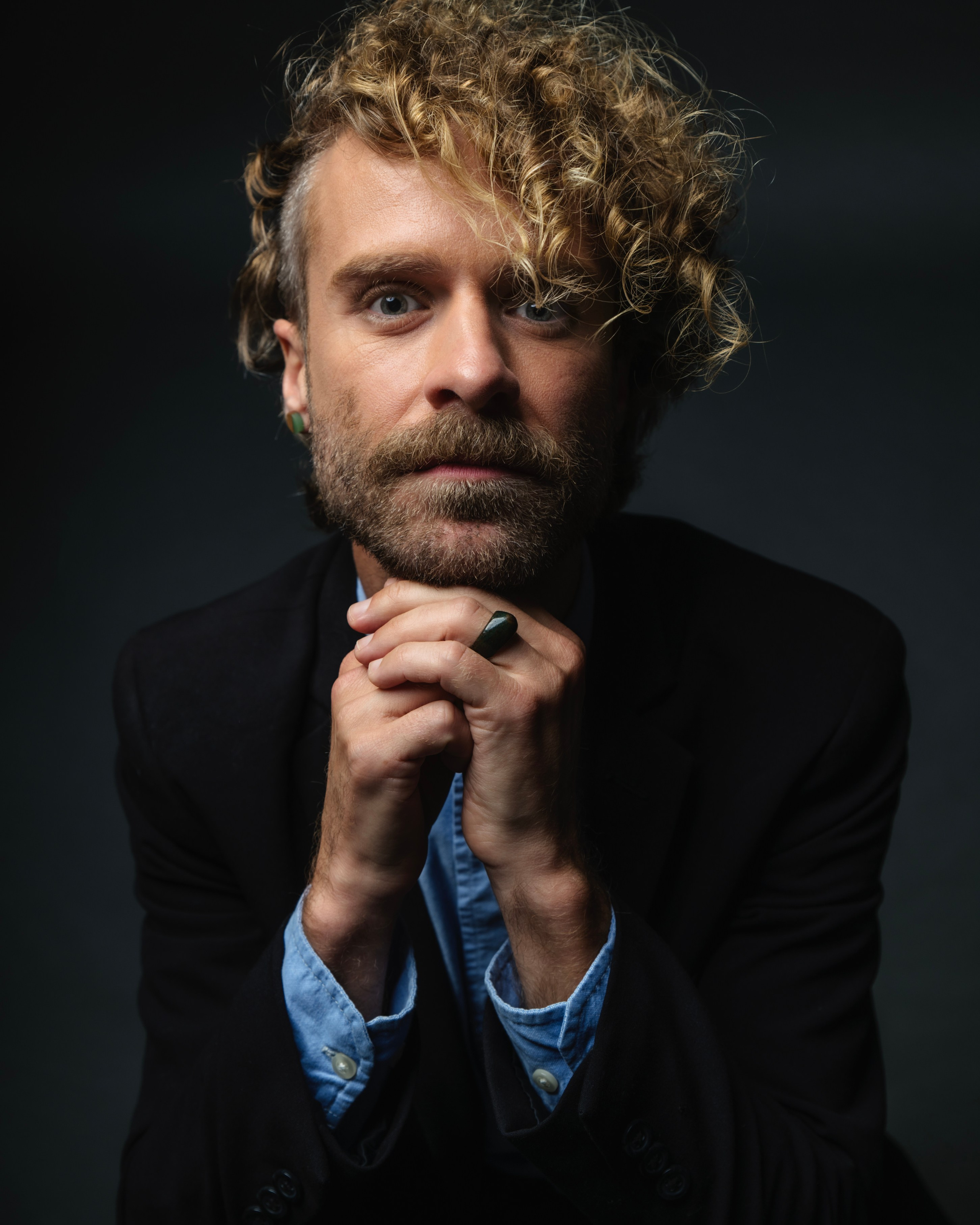 PEDRO. Anastasiia Antoniuk portrait, family and couple photographer, Portugal