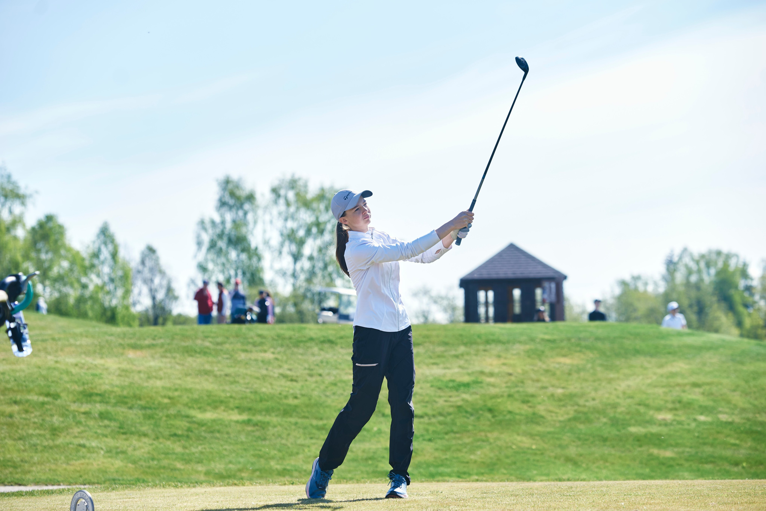 Forest Hills Junior. Академия гольфа NSU в Москве. Тренировки по гольфу для детей и взрослых, тренировки для новичков