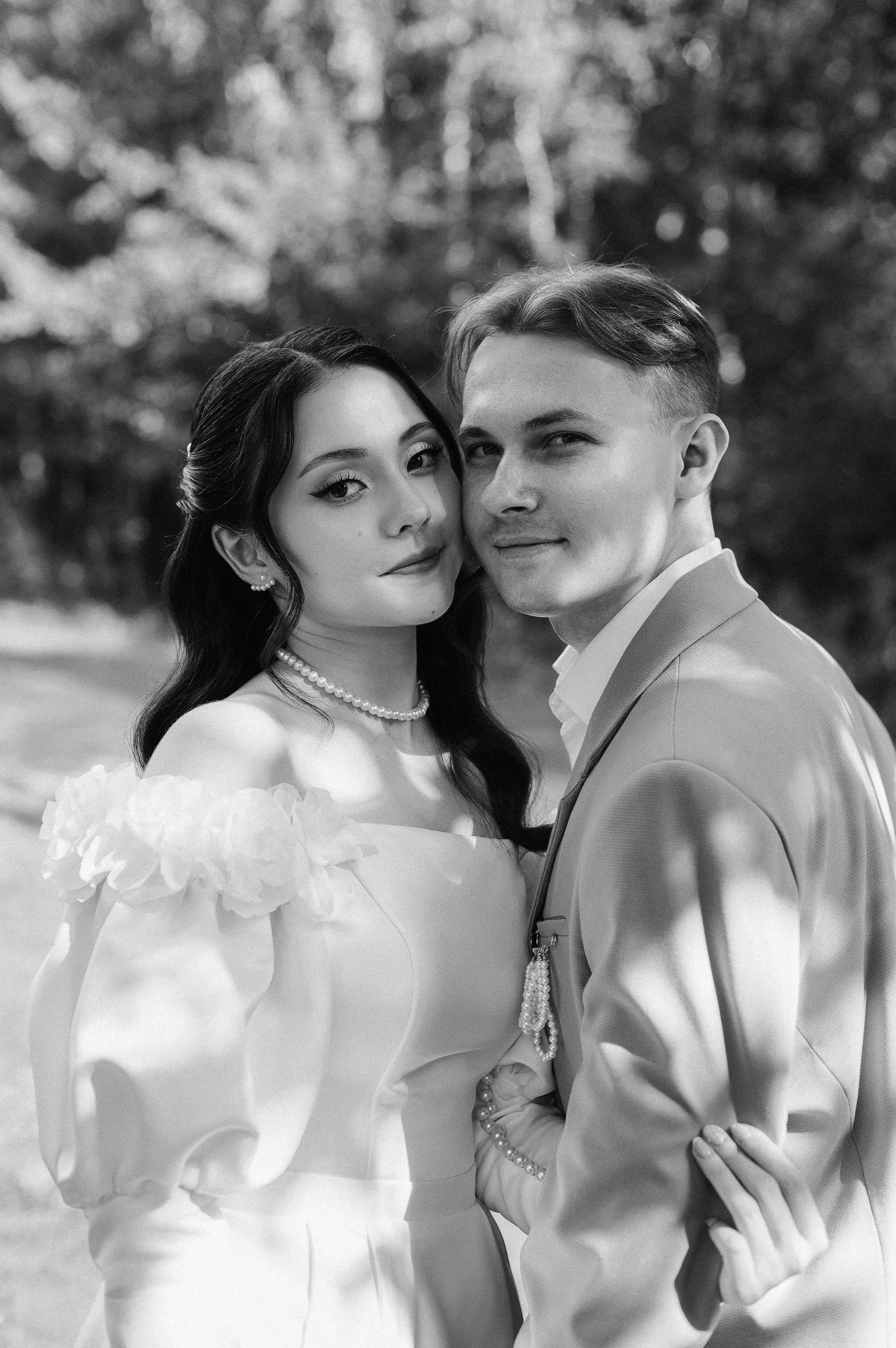 Одним солнечным днем на берегу реки. Евгений Нисковских — свадебный и репортажный фотограф в Тюмени