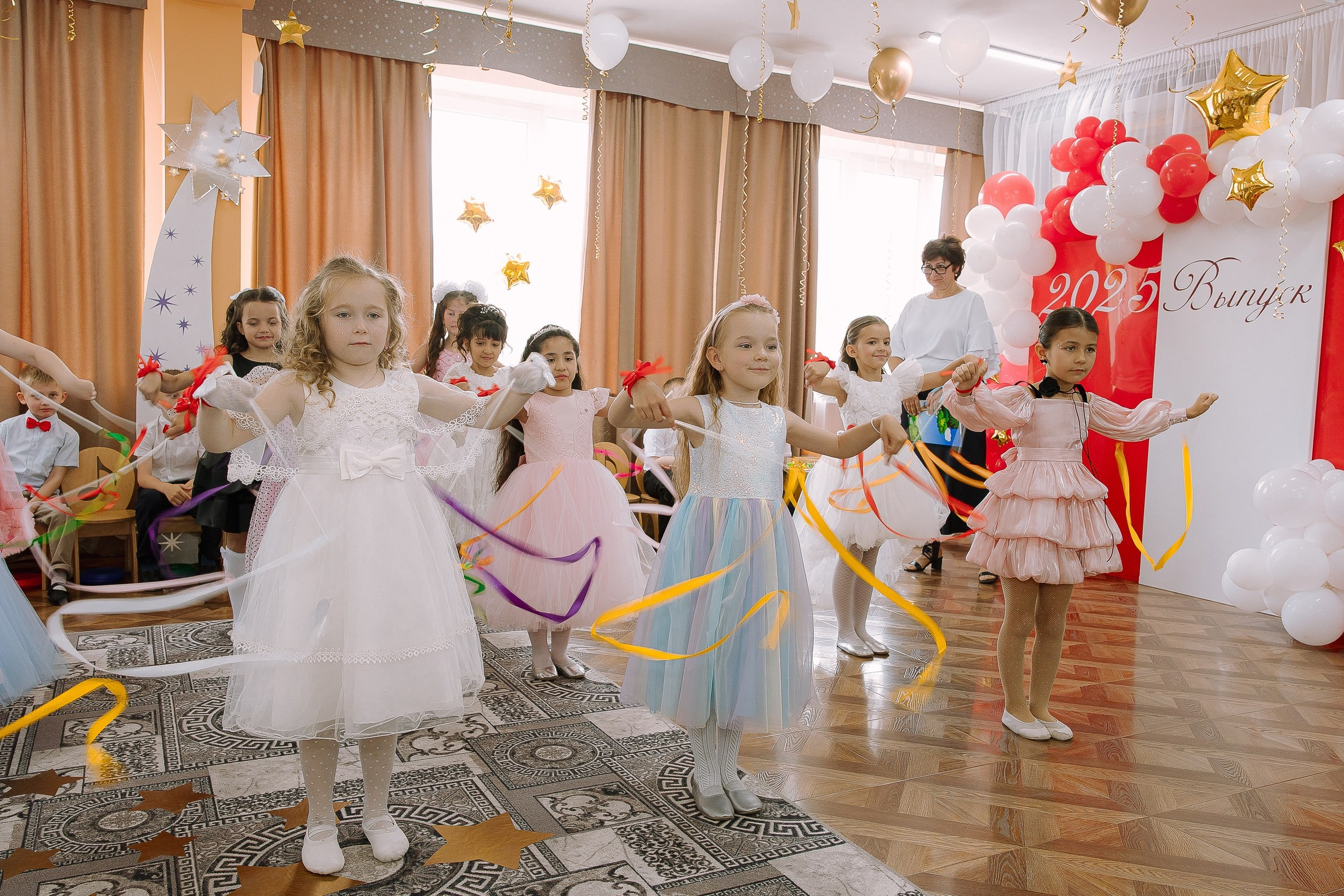 Выпускной в ДС 26. Выпускные альбомы Натальи Бутко: Новороссийск, Анапа, Геленджик