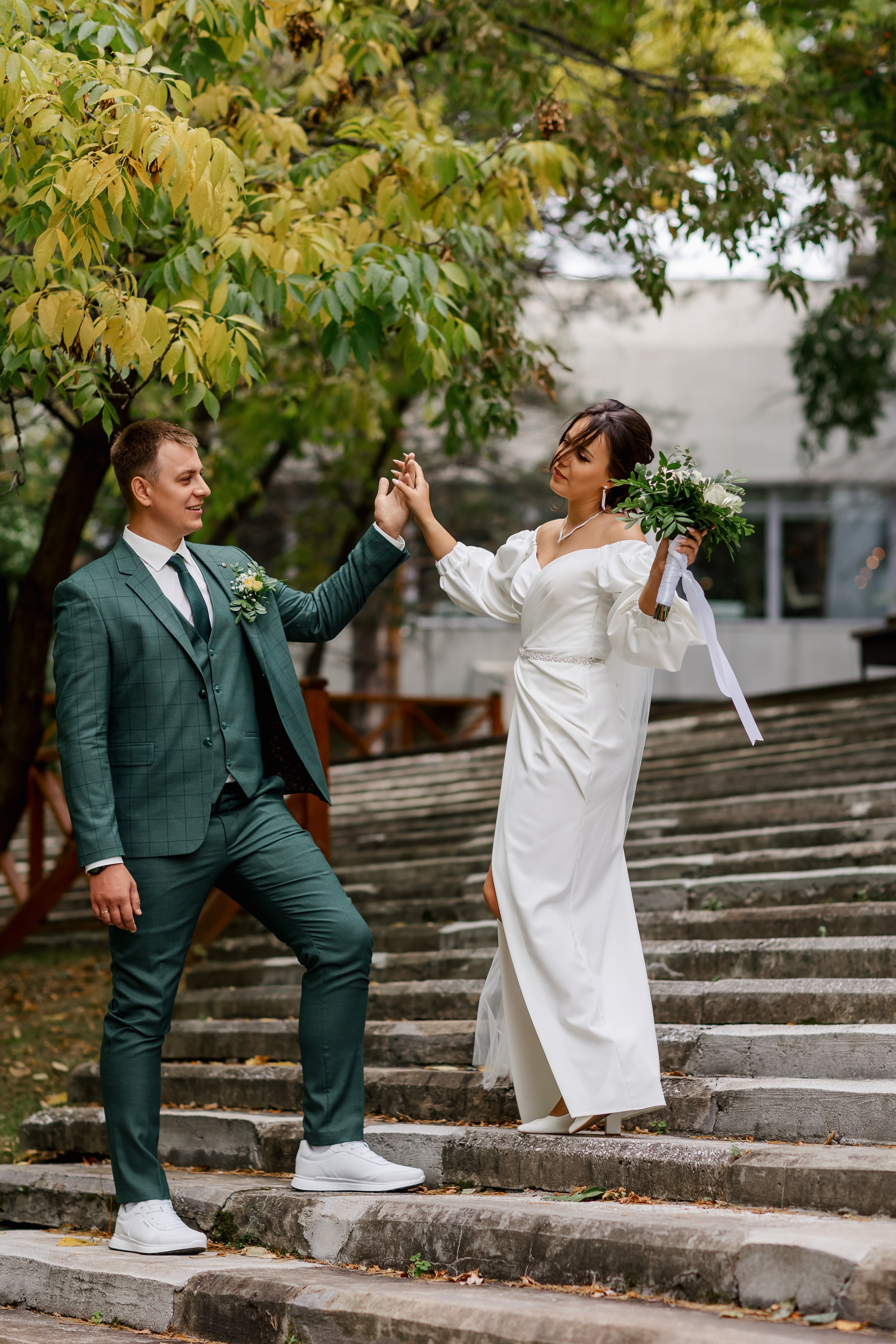 Олег и Юлия. Свадебная прогулка. Свадебный фотограф в Хабаровске