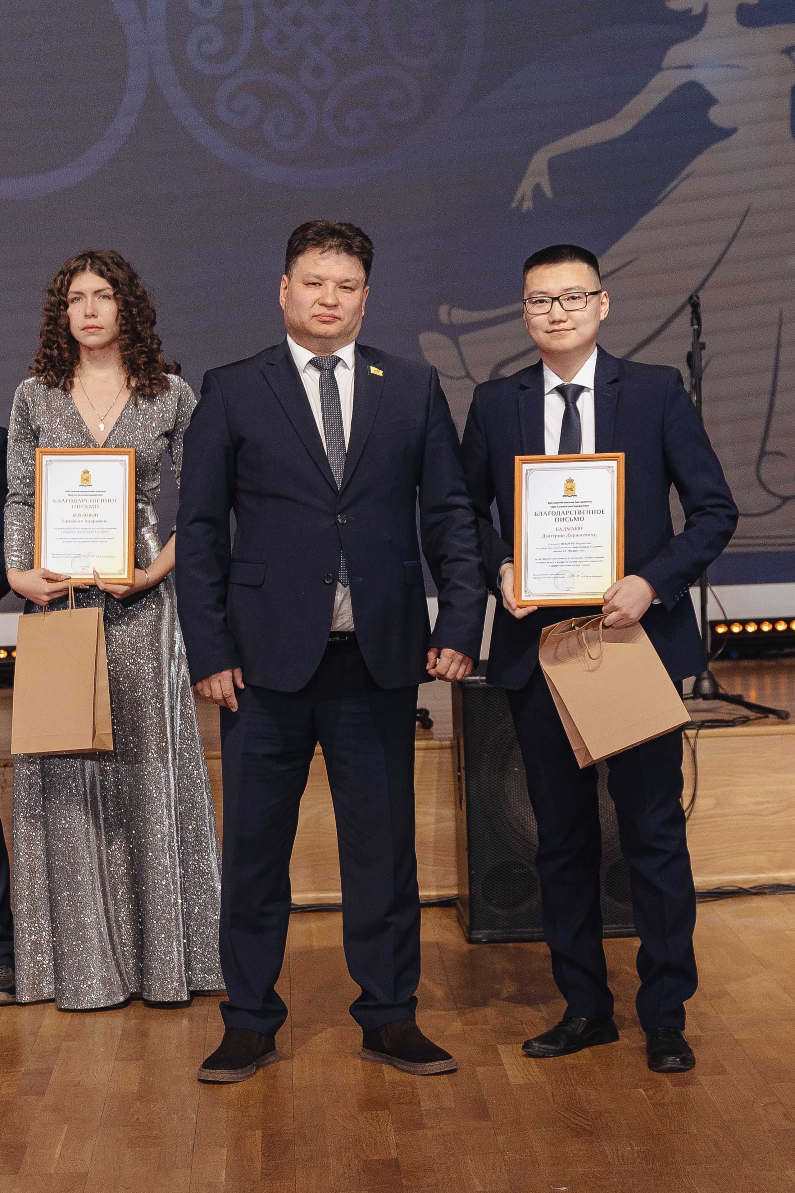 Студенческий бал. Свадебный и семейный фотограф в Улан-Удэ
