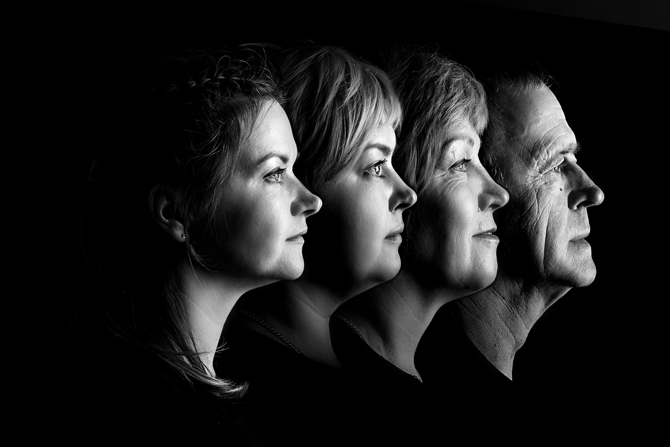 Профили. Семейный фотограф Тюмень, фотограф на роды Салмина Мария