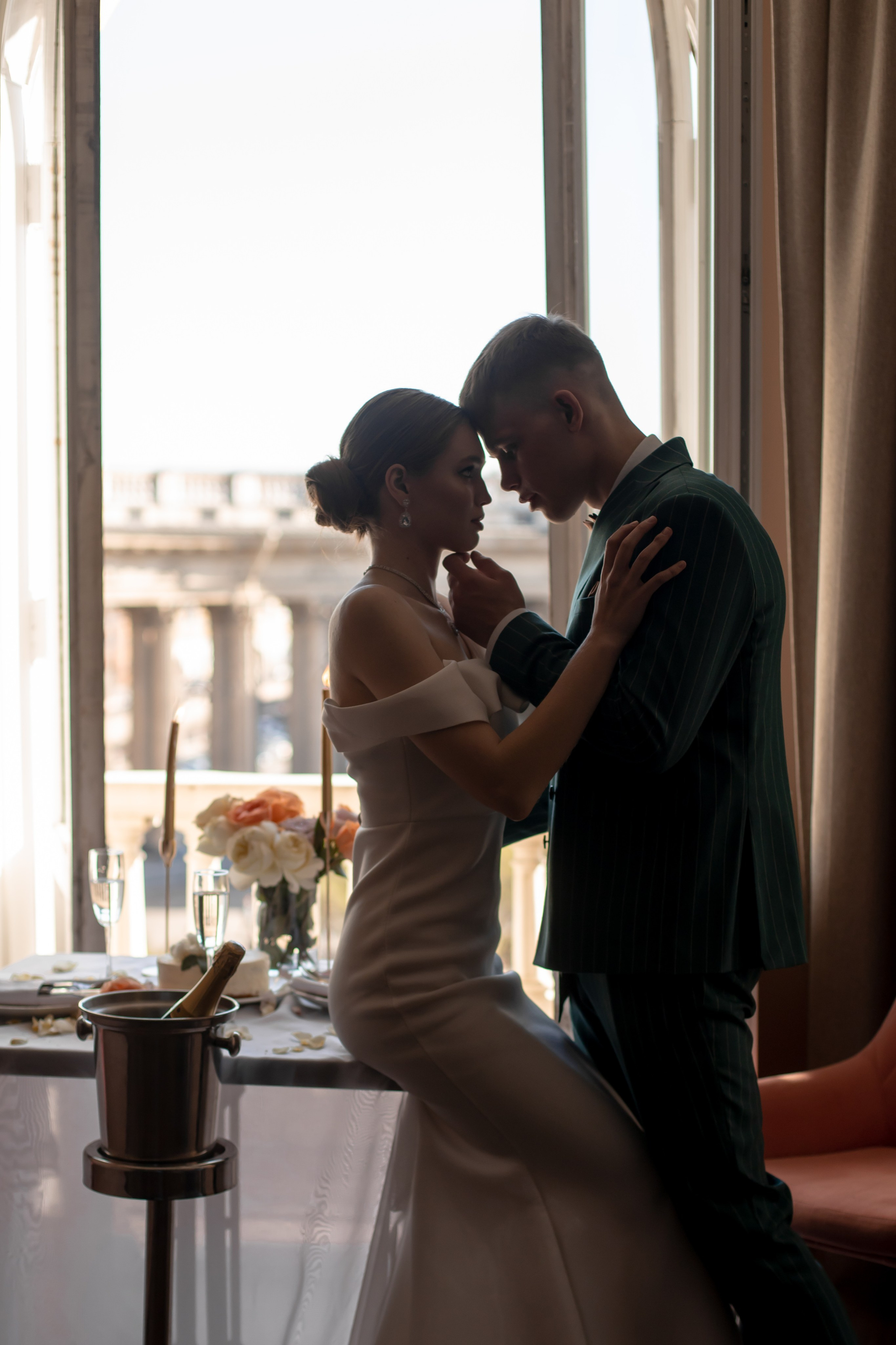 С видом на Казанский собора. Свадебный и семейный фотограф в Москве Диана Левченко