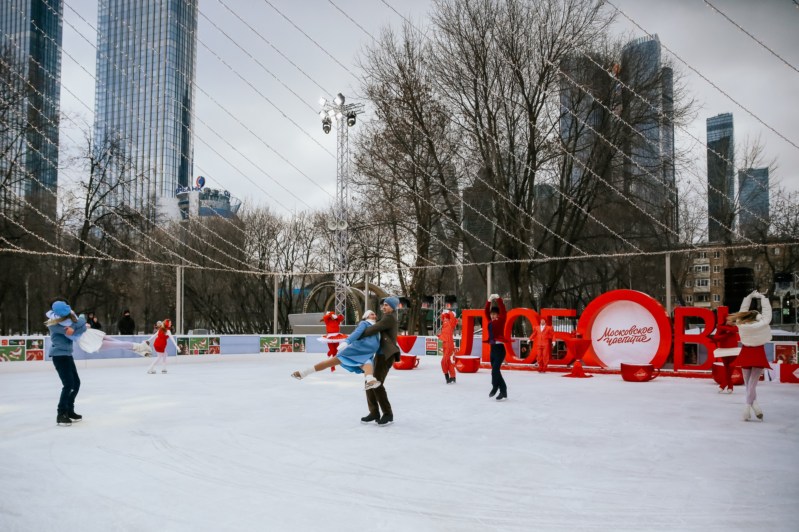 Ледовое шоу Сити каток Московское Чаепитие. Фотограф и видеограф Анна Домашенко