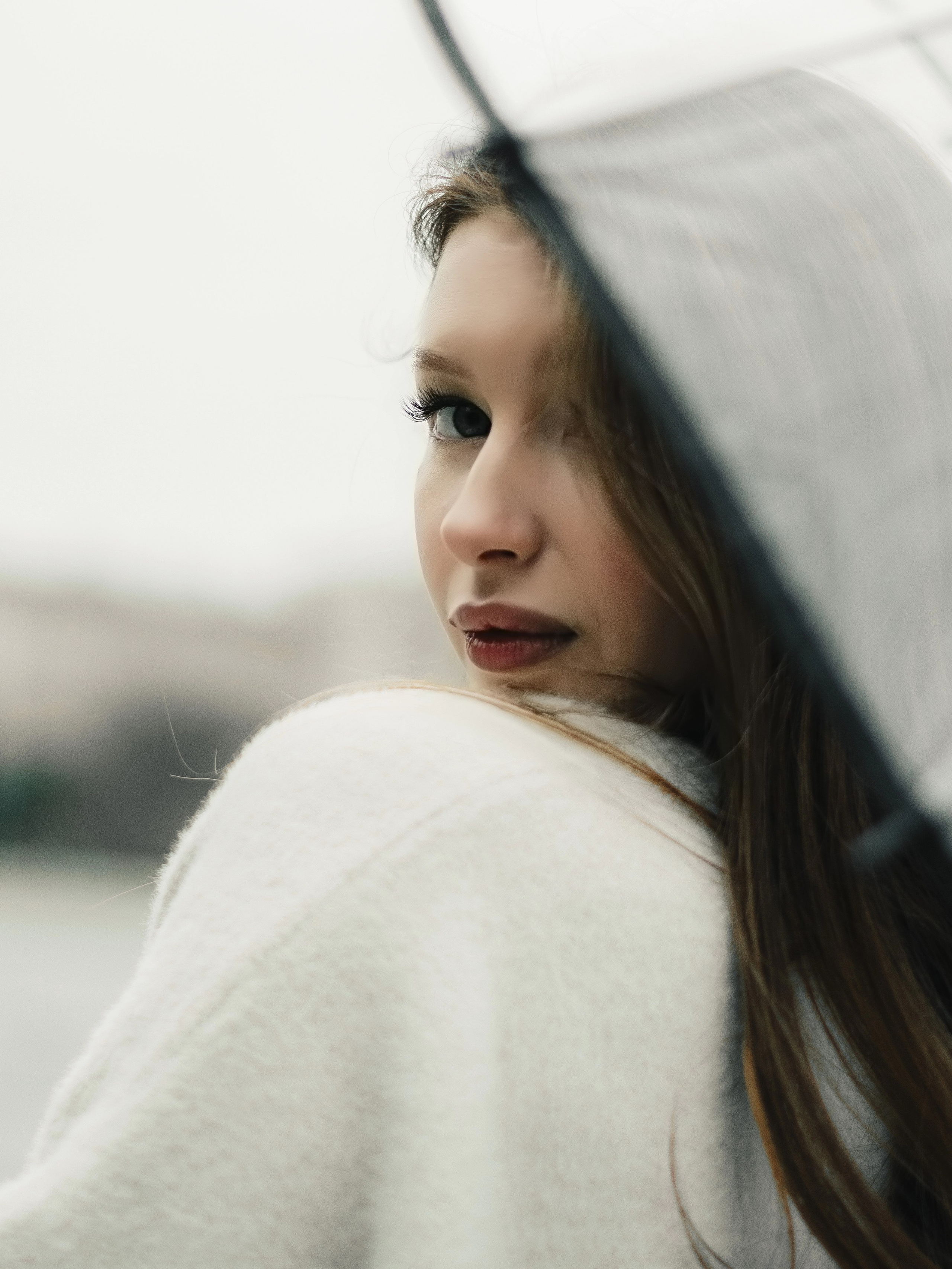 In the Autumn Garden. Портретный фотограф Москва Белогорцев Сергей