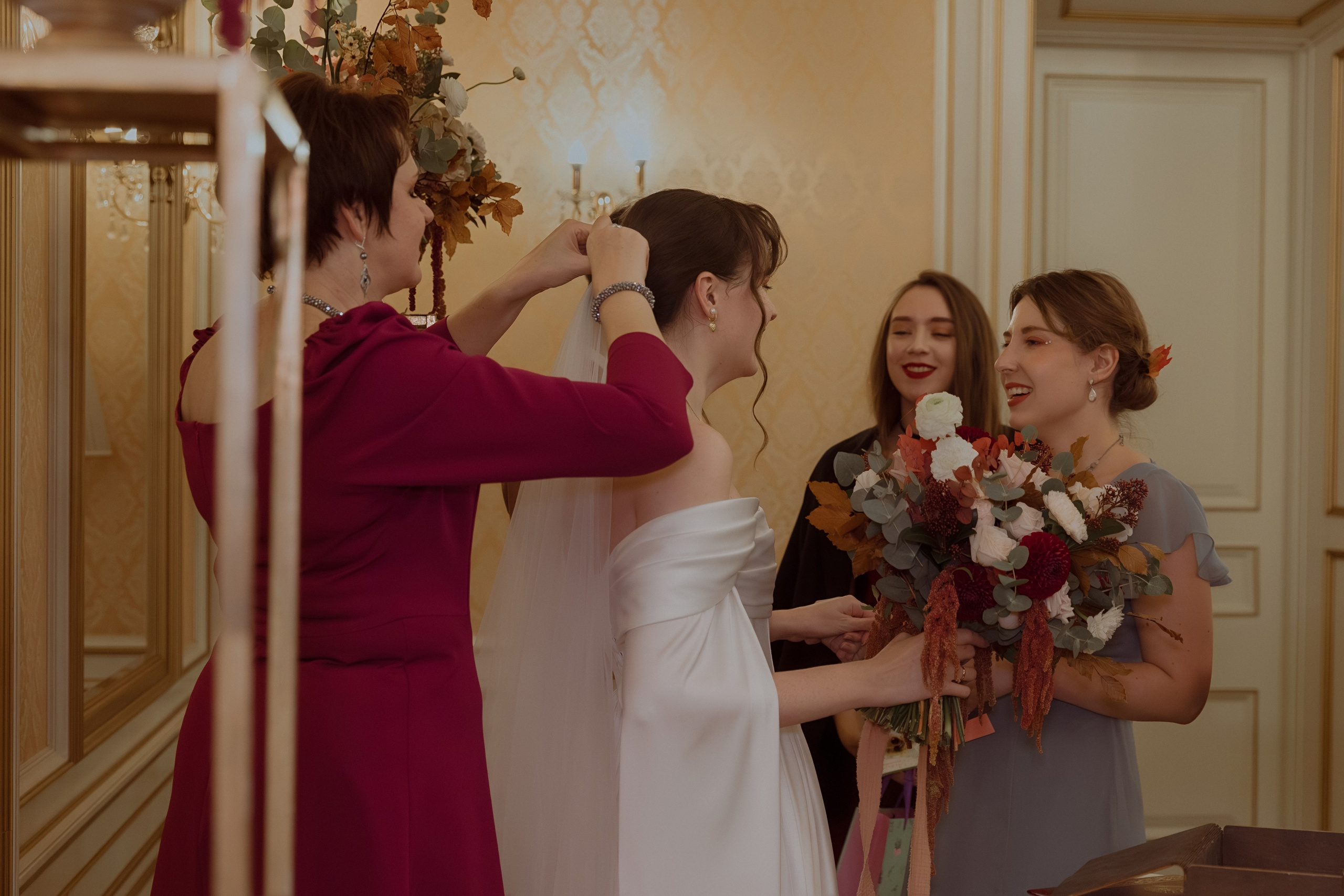 Welcome back to your own dinner party. Фотограф Лия Козловская Минск