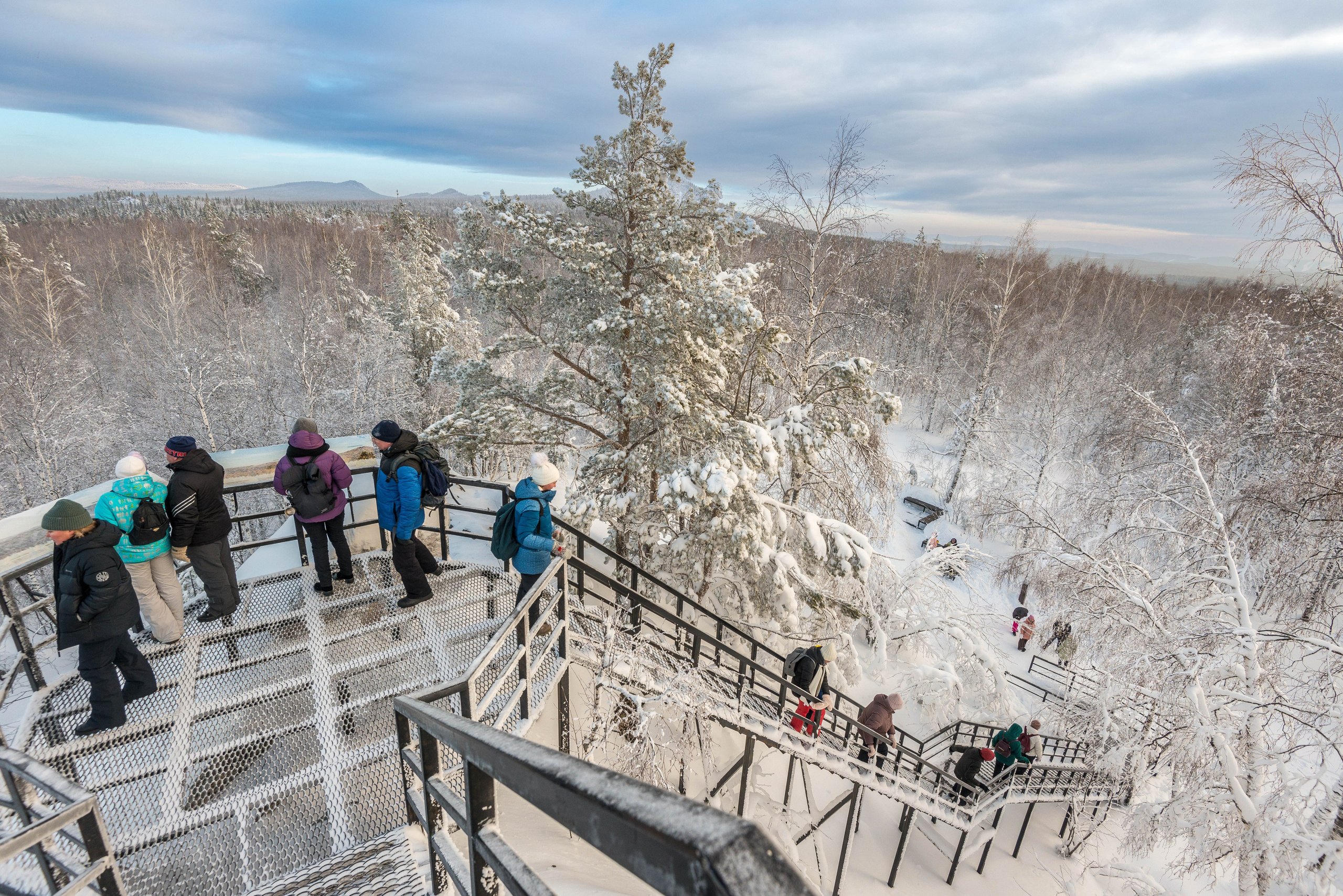Таганай Семибратка, Парк Бажова, ледяной фонтан 06.01.2024. Свадебный фотограф на Урале Виктор Соколов