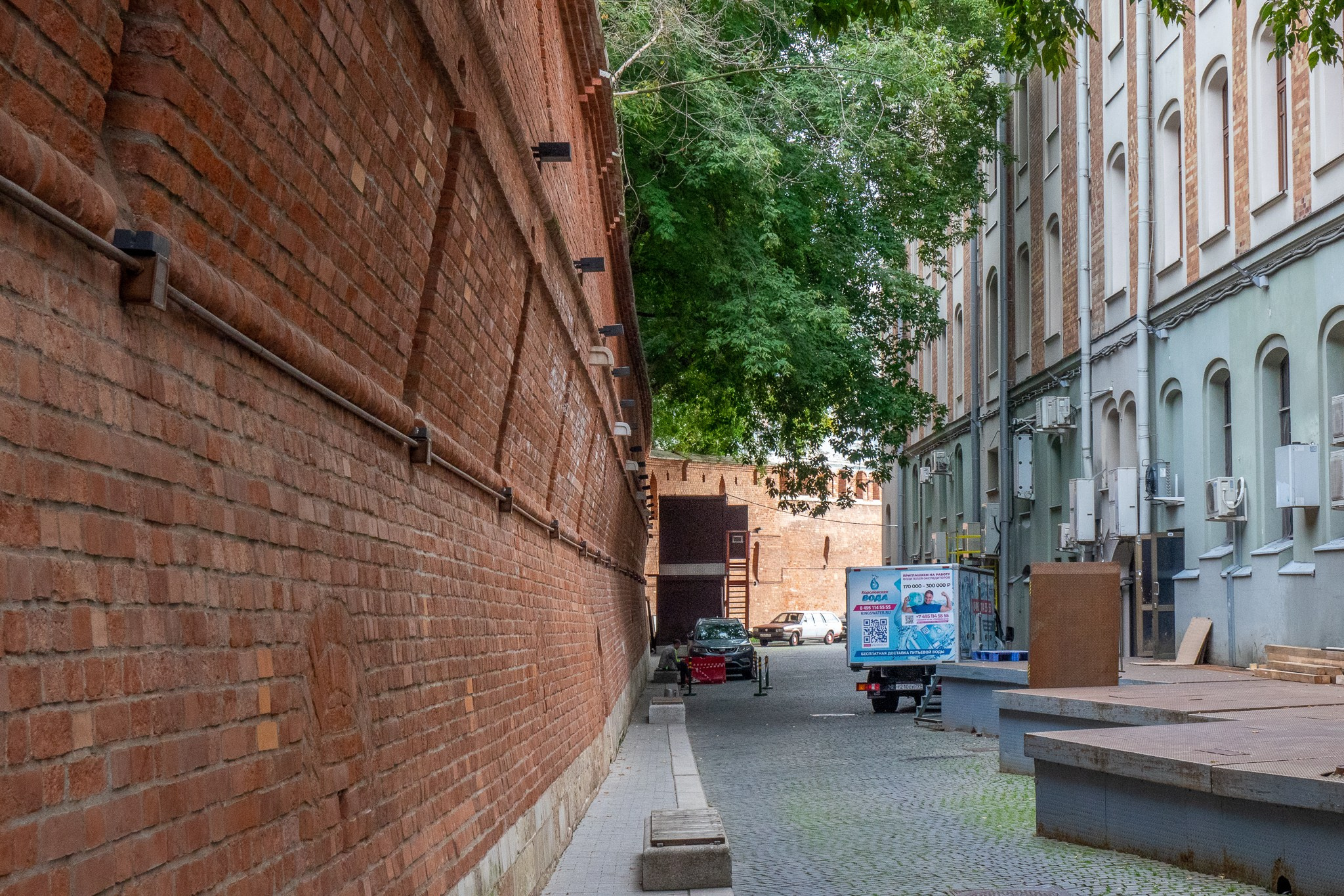 Достопримечательности Москвы. Коммерческая фотосъёмка городской среды, архитектуры и производственных объектов