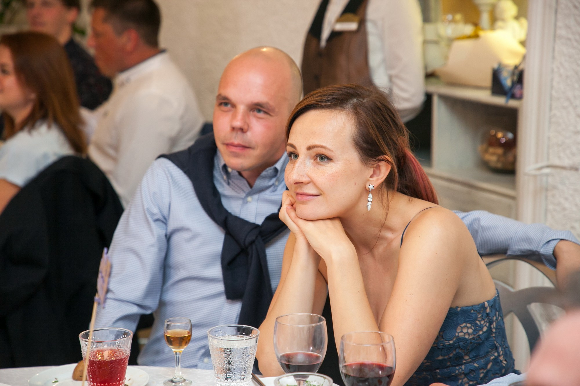 Ты мой космос, свадьба в СПБ. Фотограф крещение венчание в Петербурге! Помогает подобрать храм и посоветовал душевного батюшку в СПб