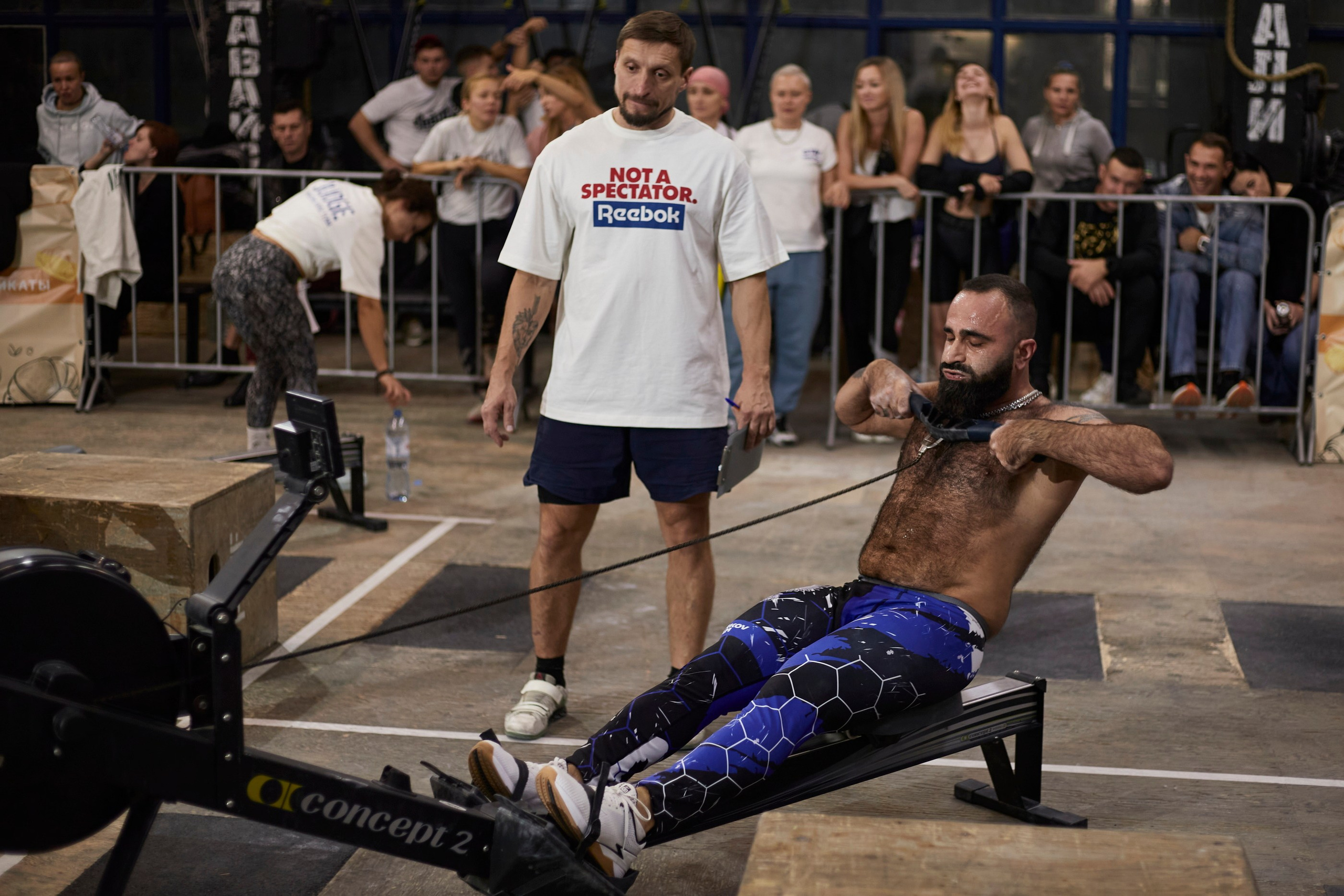 Соревнования в манеже. Главная