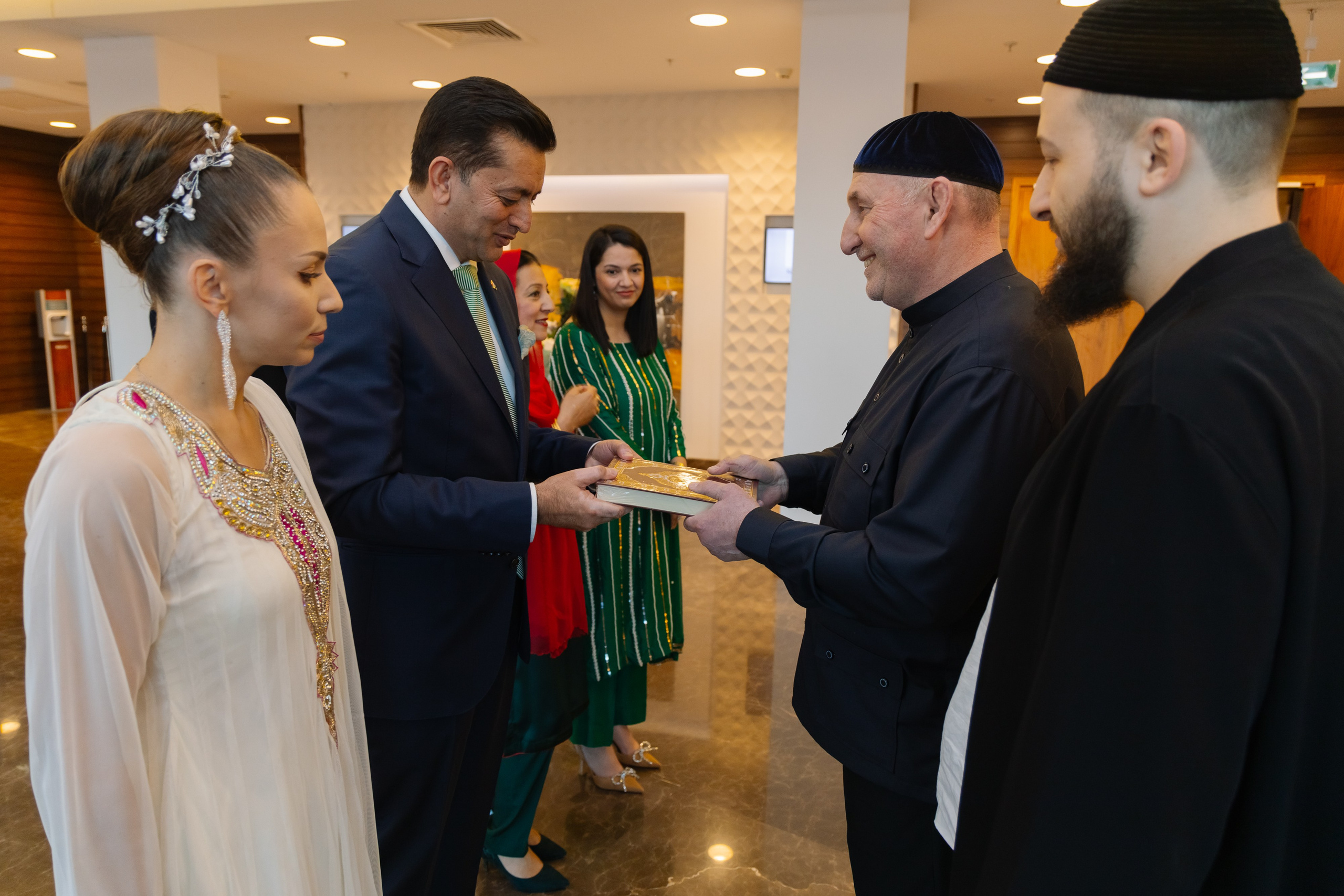 Фотосъемка делегации Пакистана в Беларуси в отеле Марриотт. Свадебный фотограф в Минске/Беларуси Сергей Спиридонов